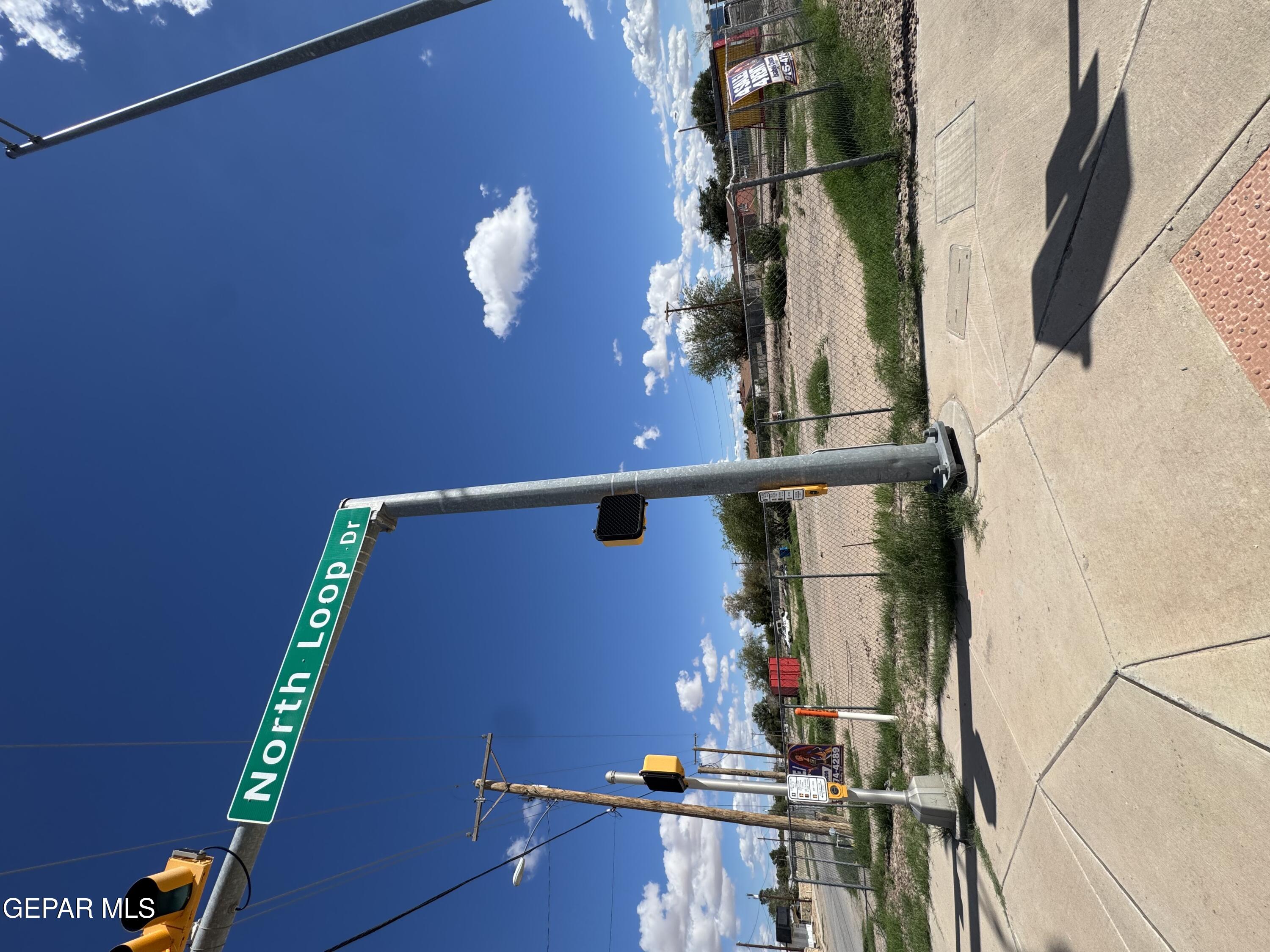 600 Moon Road — photo