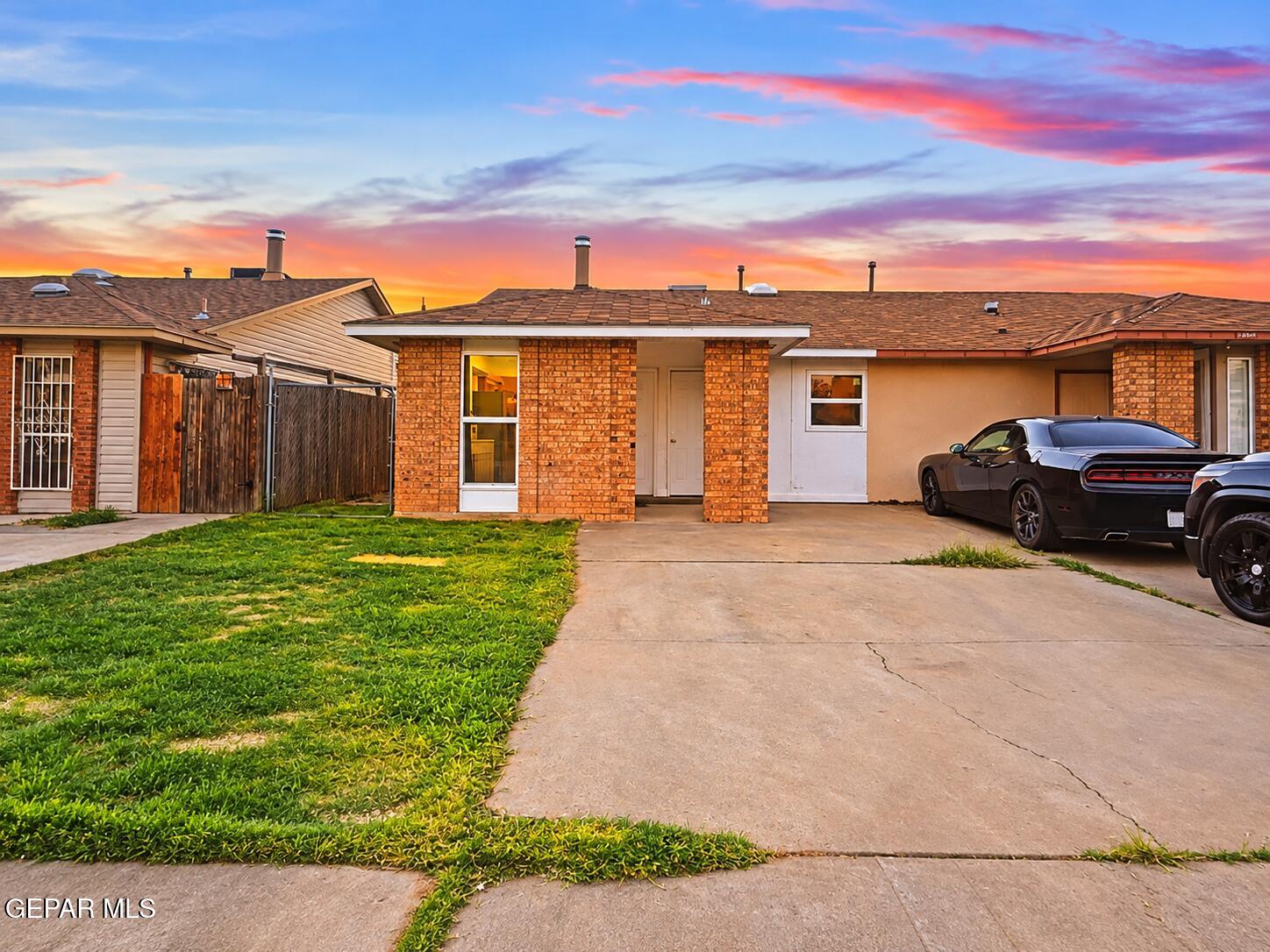 10733 Chert Street — photo