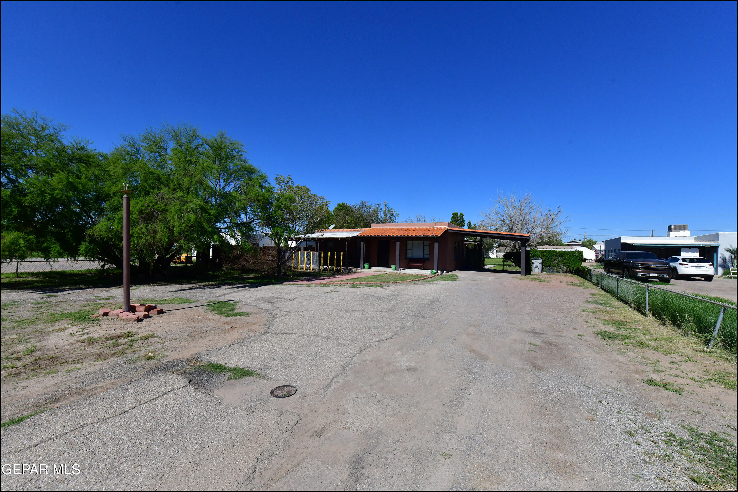 7817 West Drive — photo