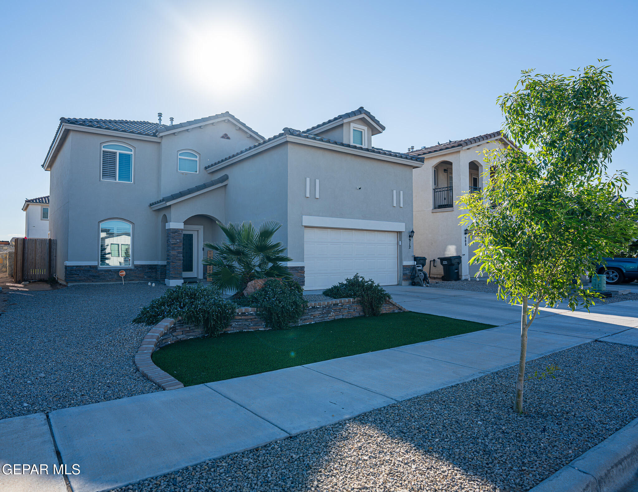 912 Summer Night Place — photo