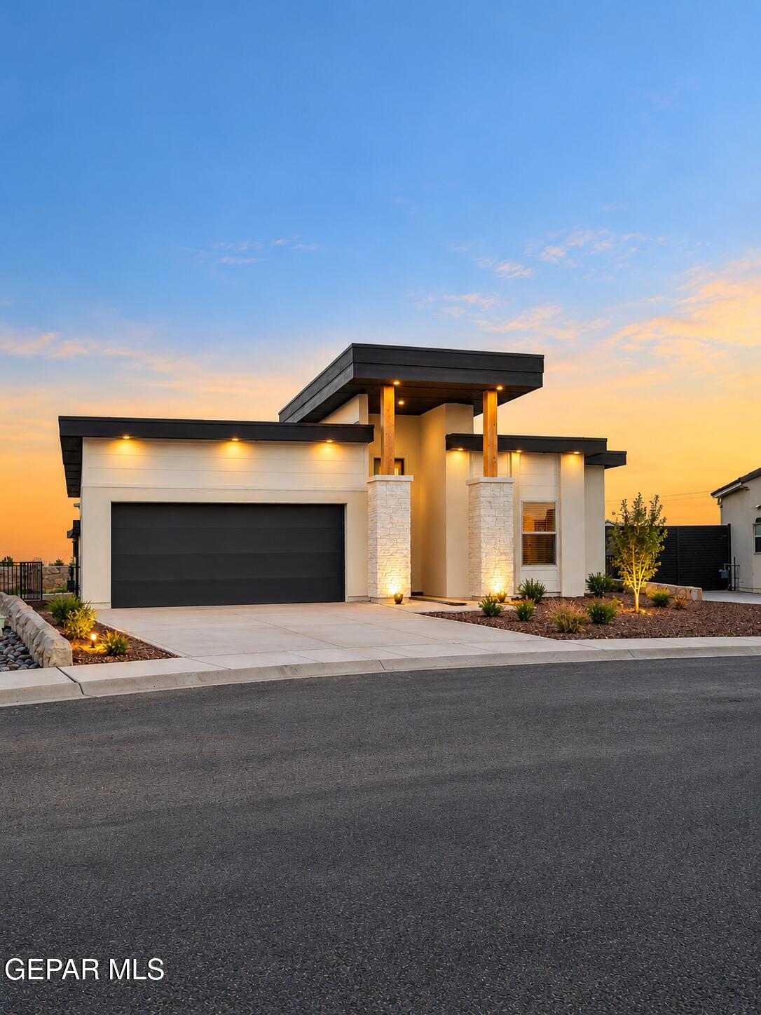 13336 Emerald Fire Court — photo