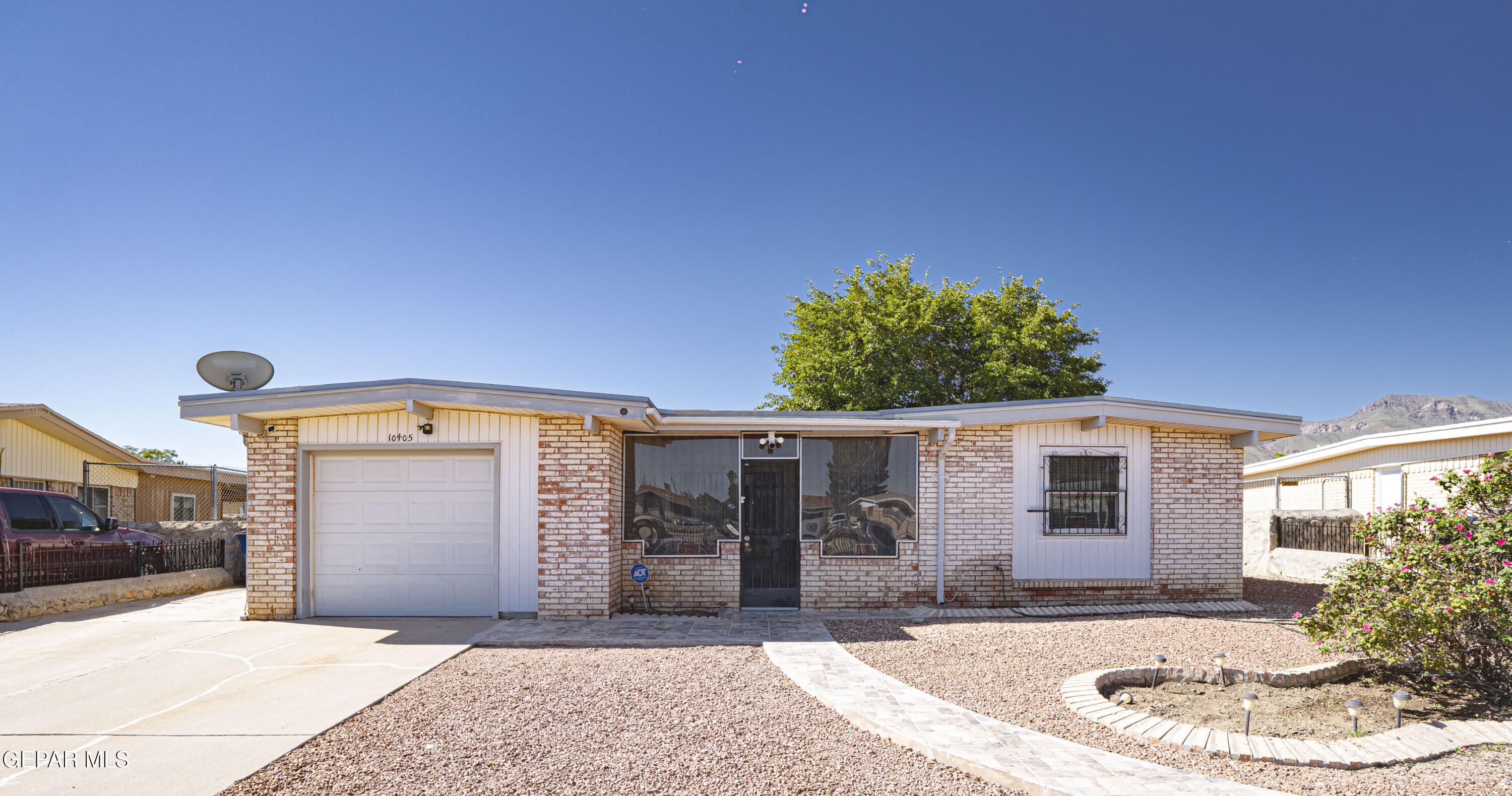 10405 Hermes Drive — photo