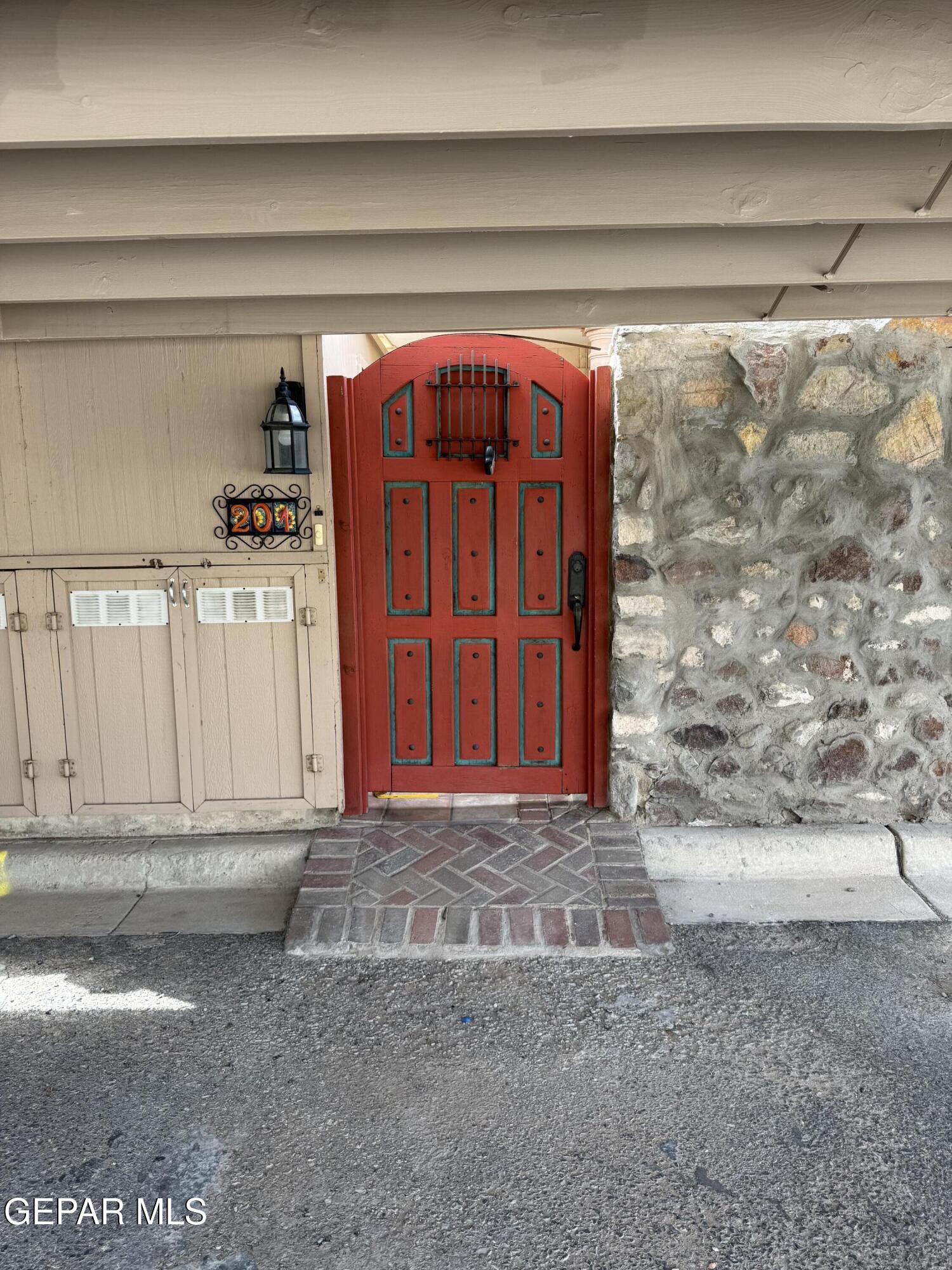 201 Montebello Drive — photo