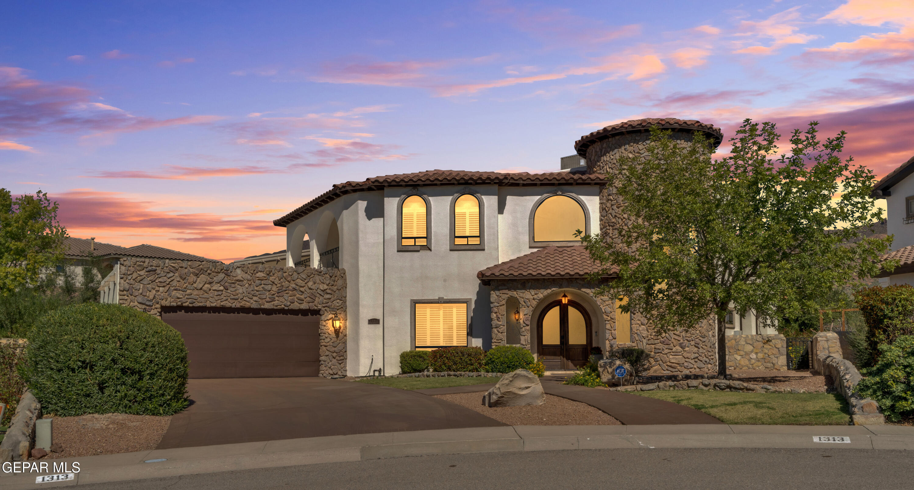 1313 Calle Del Sur Drive — photo