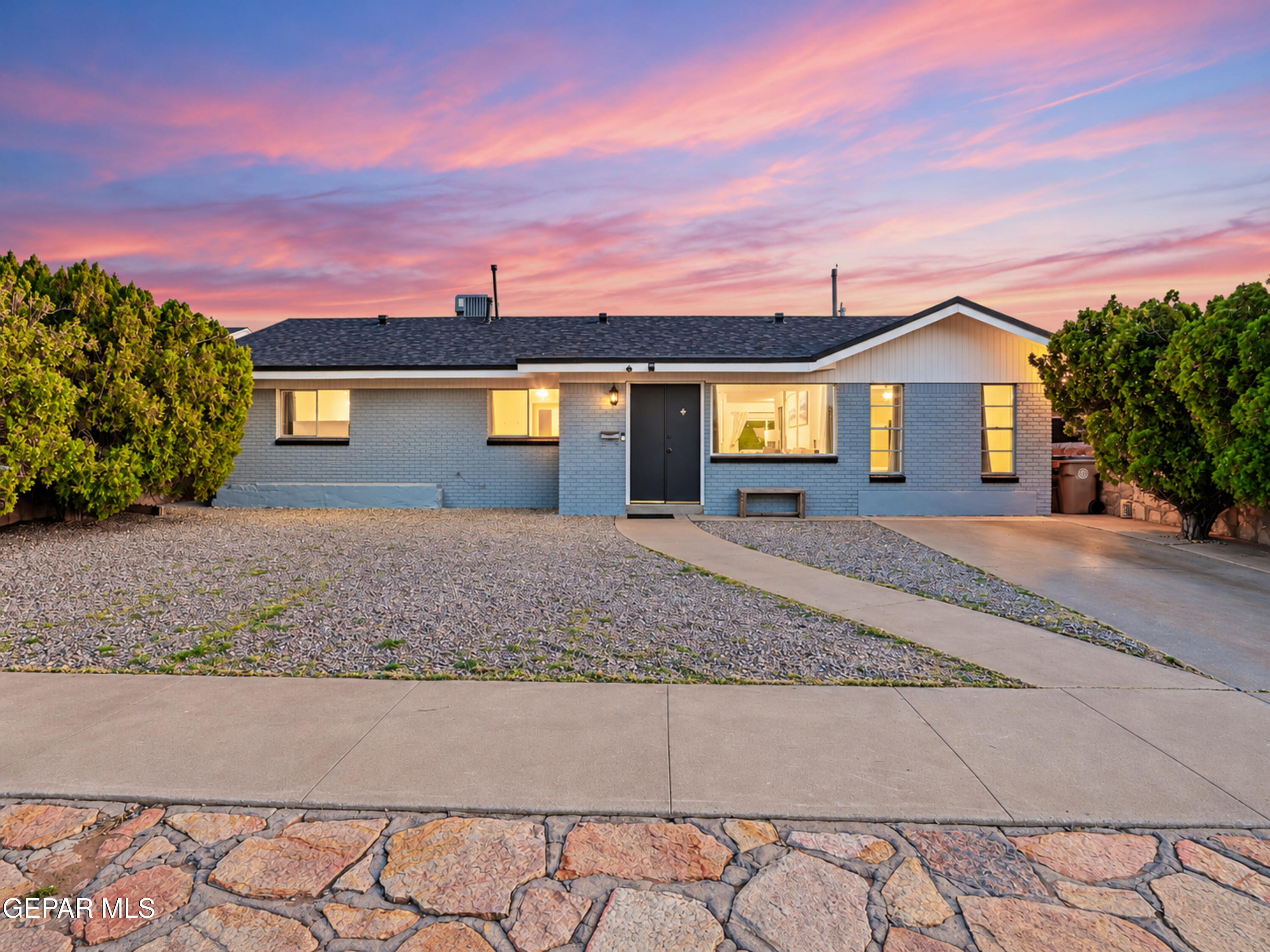 5856 Tarpon Drive — photo