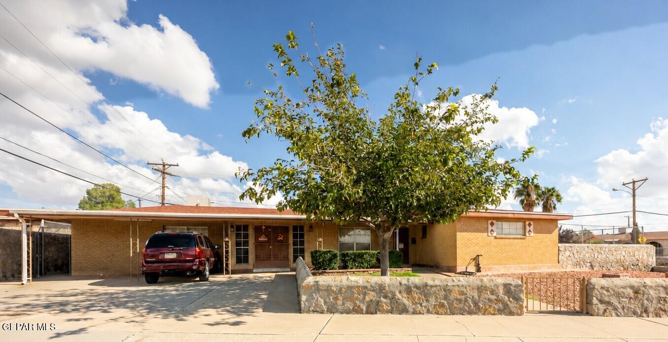 8130 Cook Drive — photo