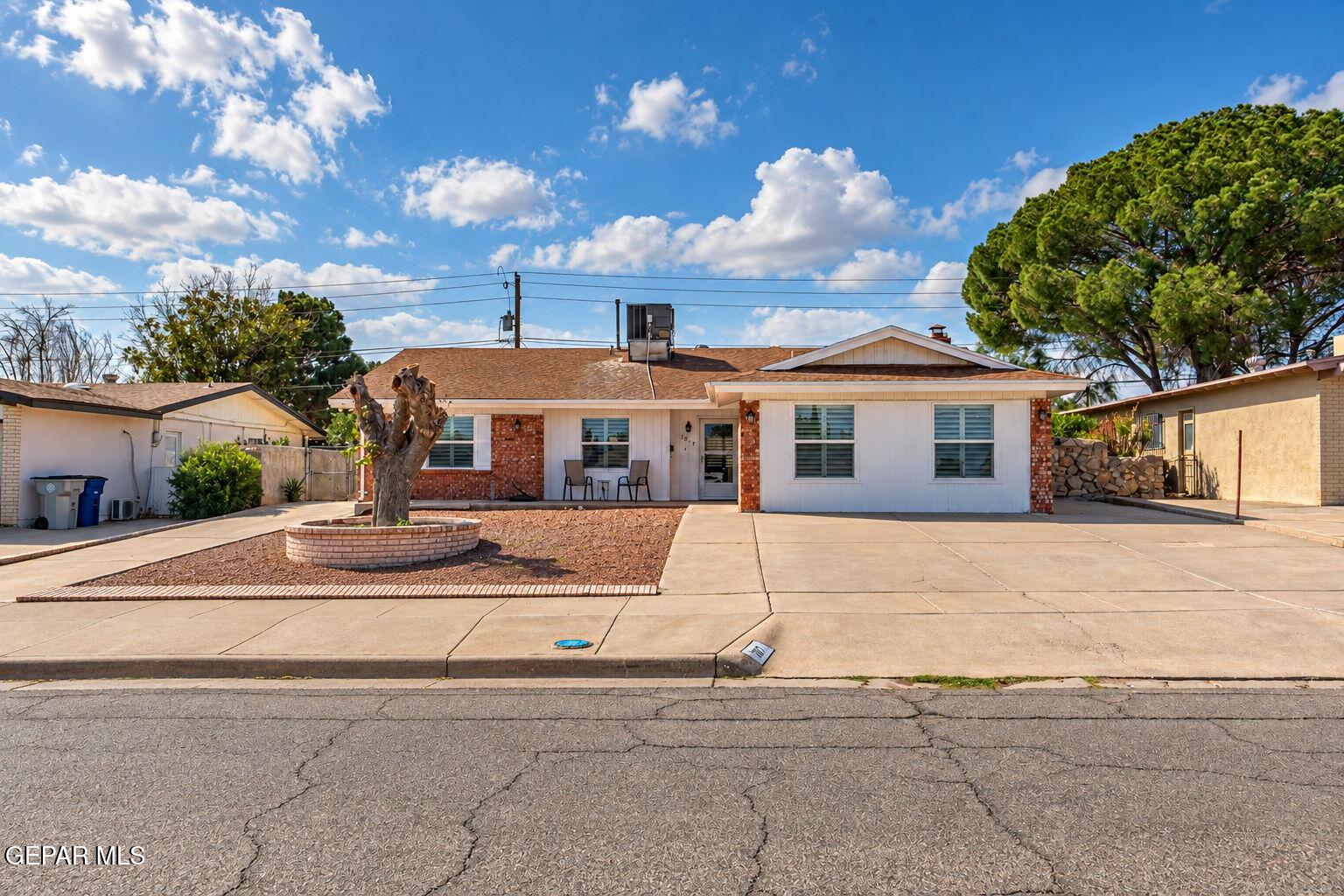 2817 Archie Drive — photo