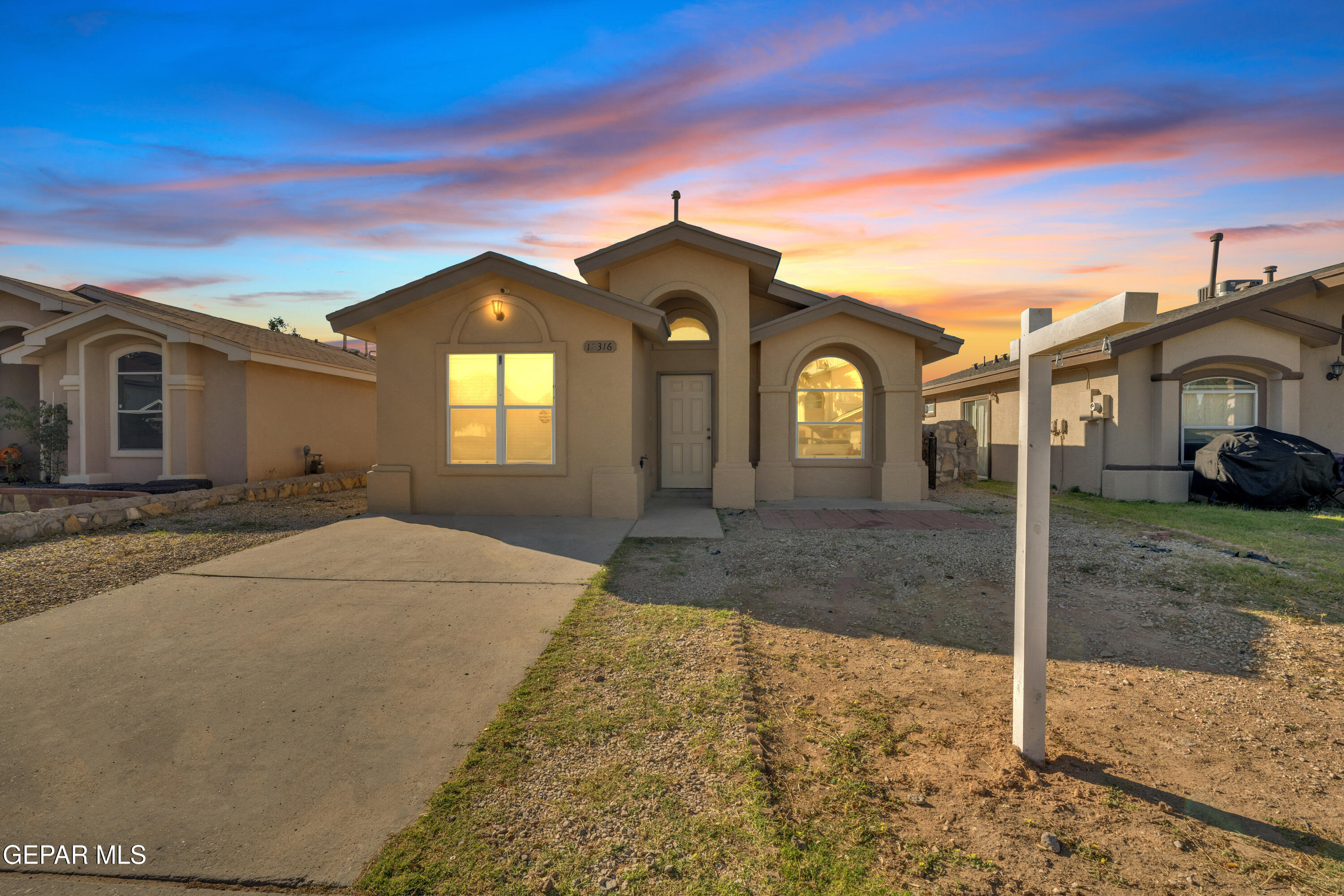 12316 Tierra Alamo Drive — photo