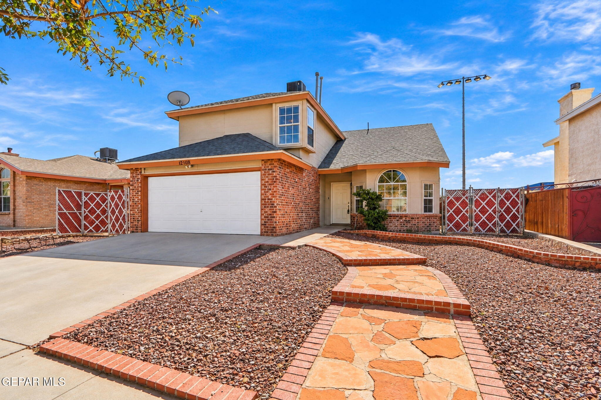 12108 Dos Rios Drive — photo