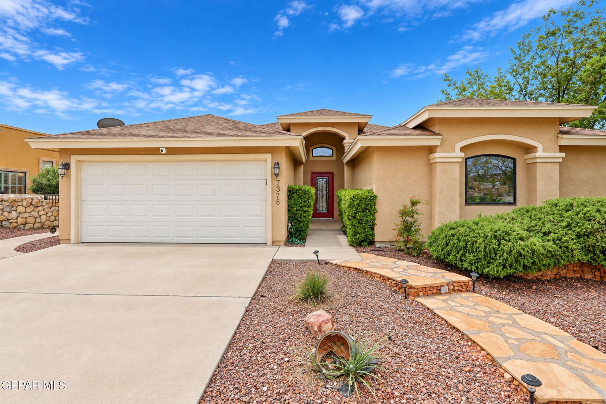 7378 Brays Landing Drive — photo