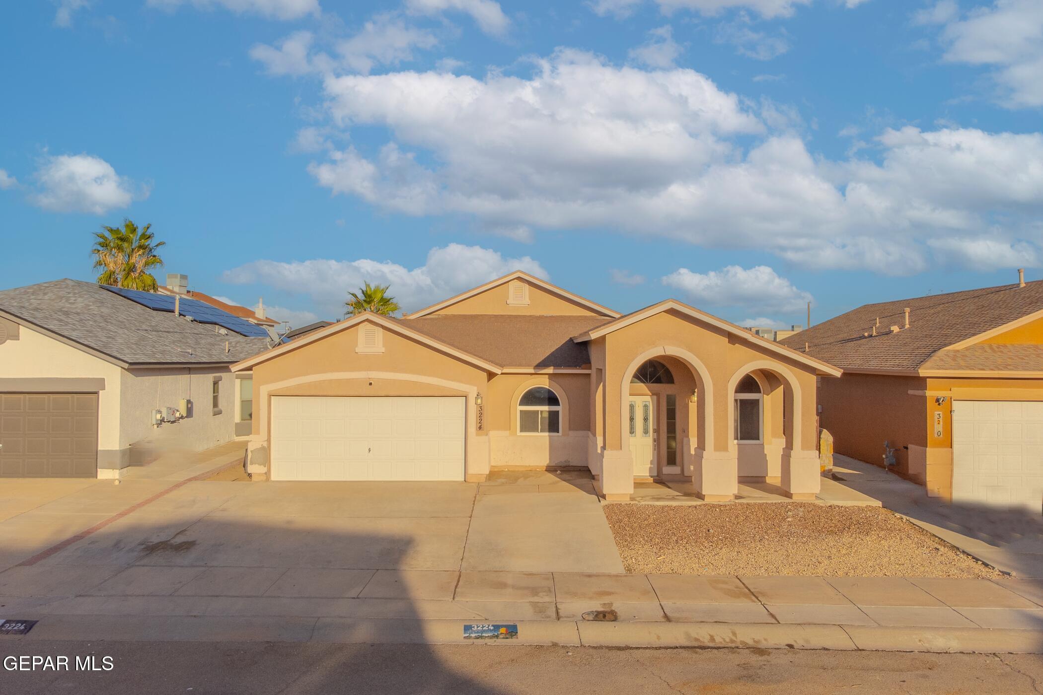 3224 Sunset Point Drive — photo