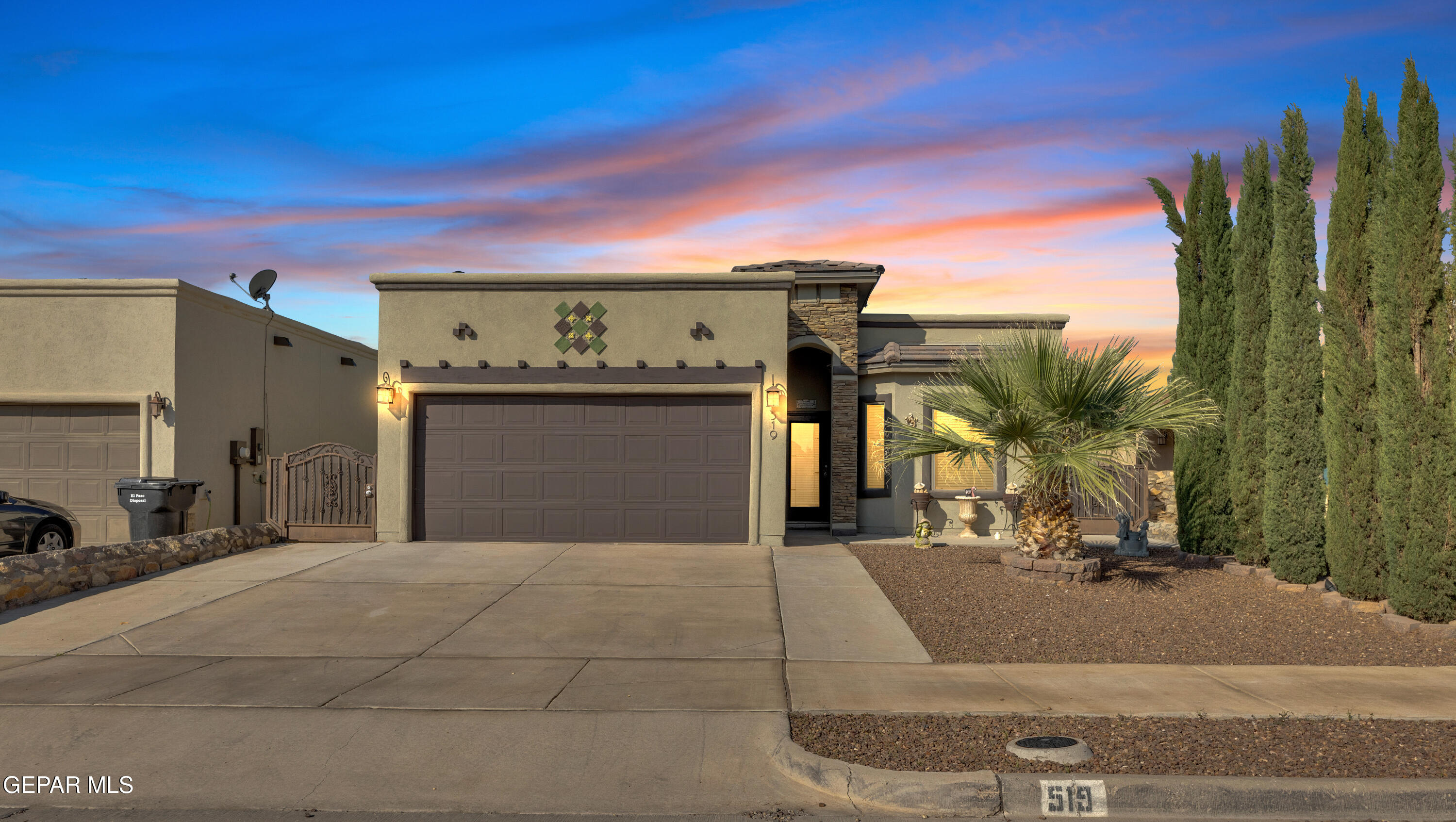 519 Emerald Dunes Place — photo