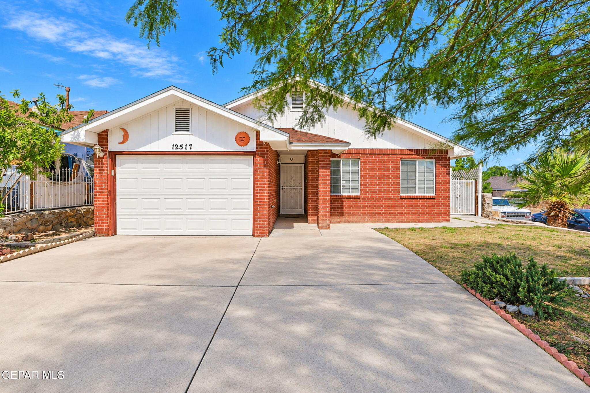 12517 Robert David Drive — photo