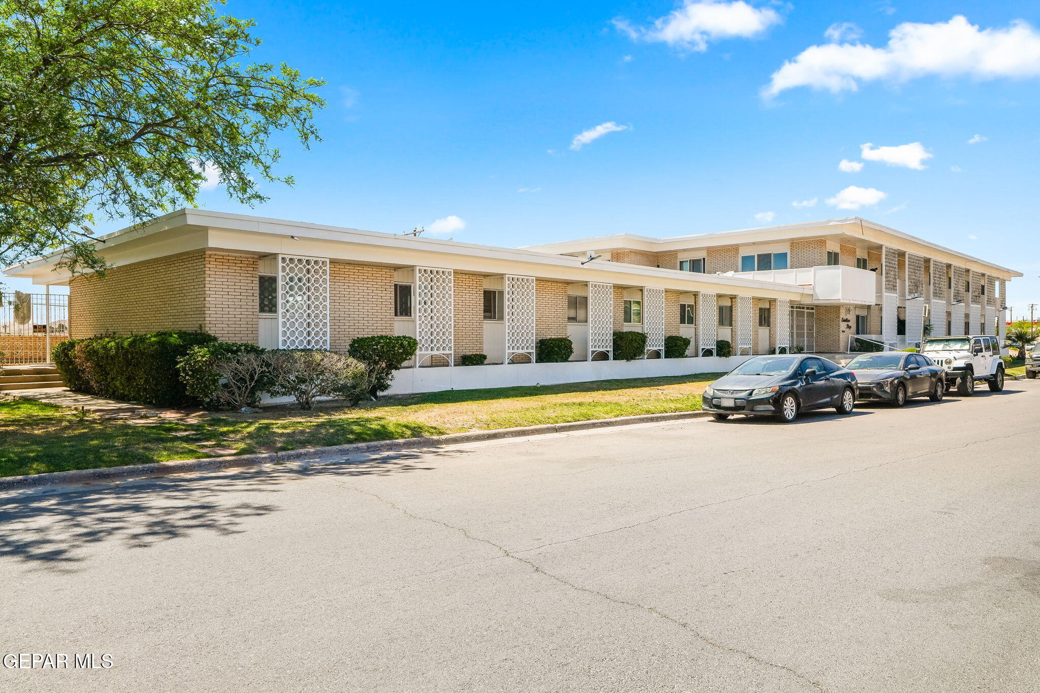 4155 Krupp Drive Unit J — photo