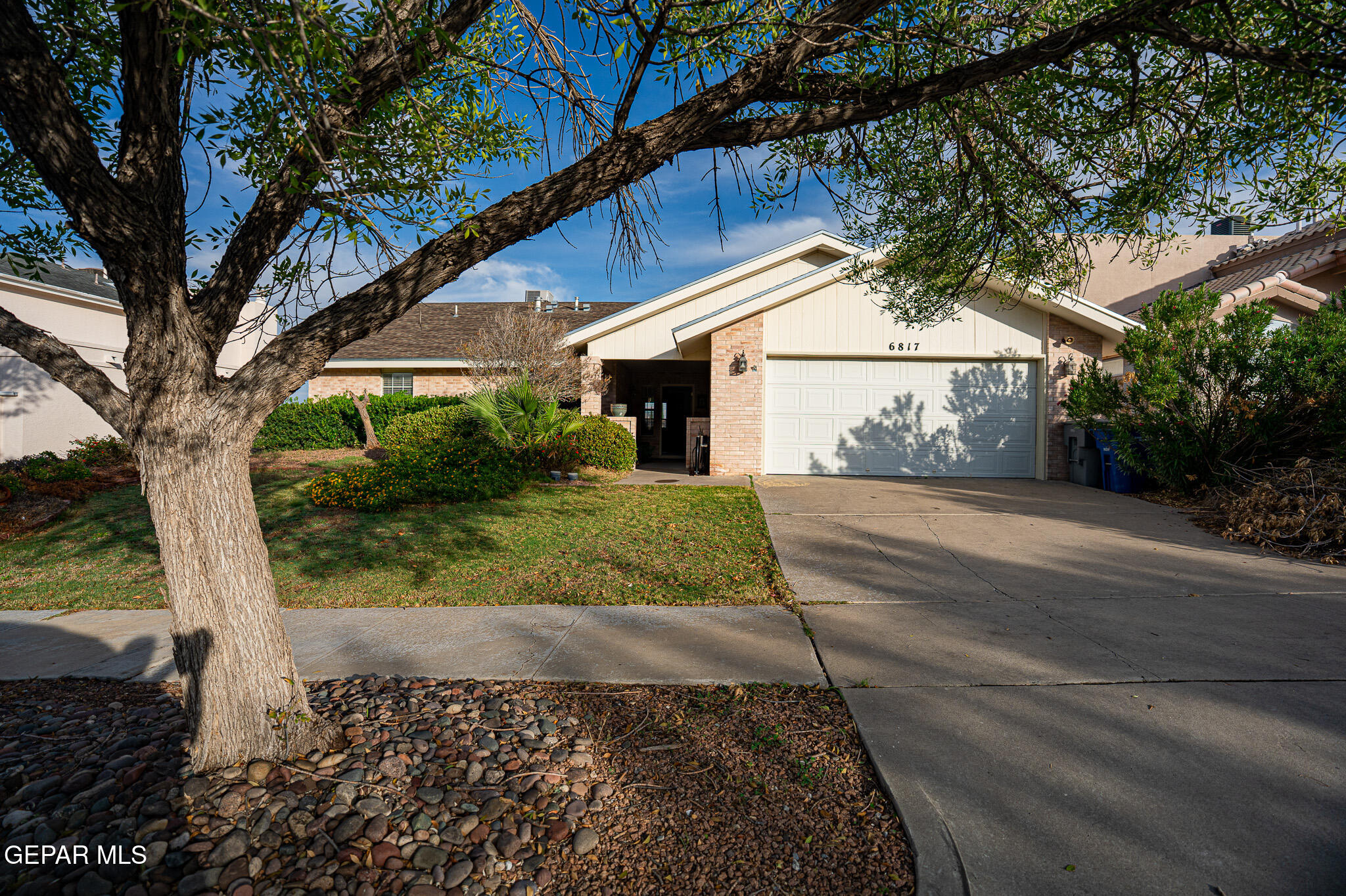 6817 Echo Cliffs Drive — photo