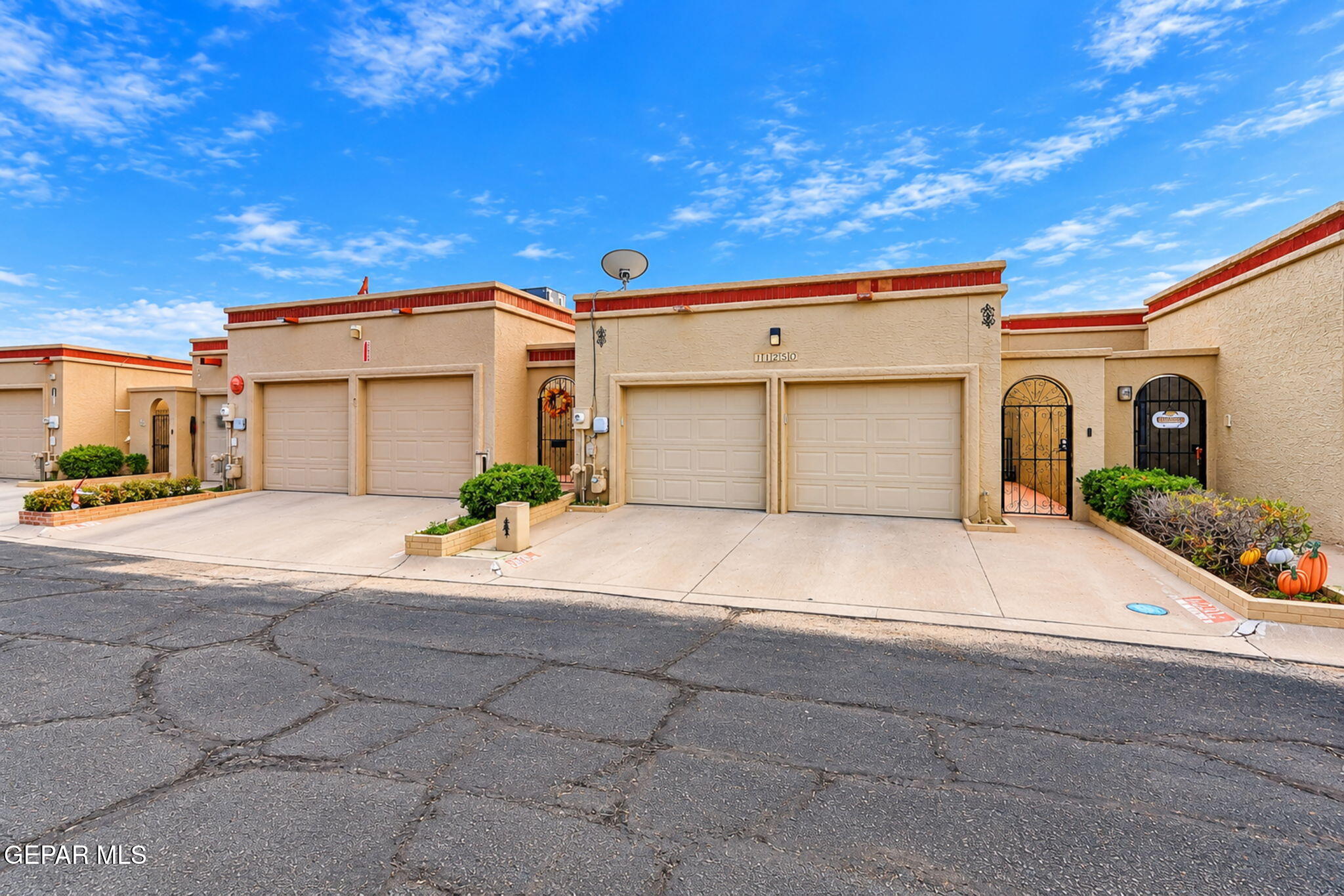 11230 Enid Wilson Lane — photo