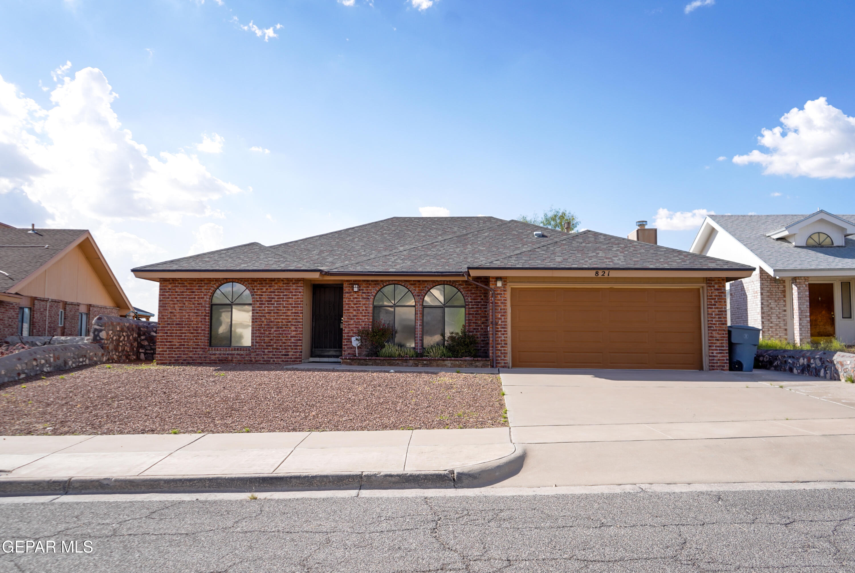 821 Cloudburst Drive — photo