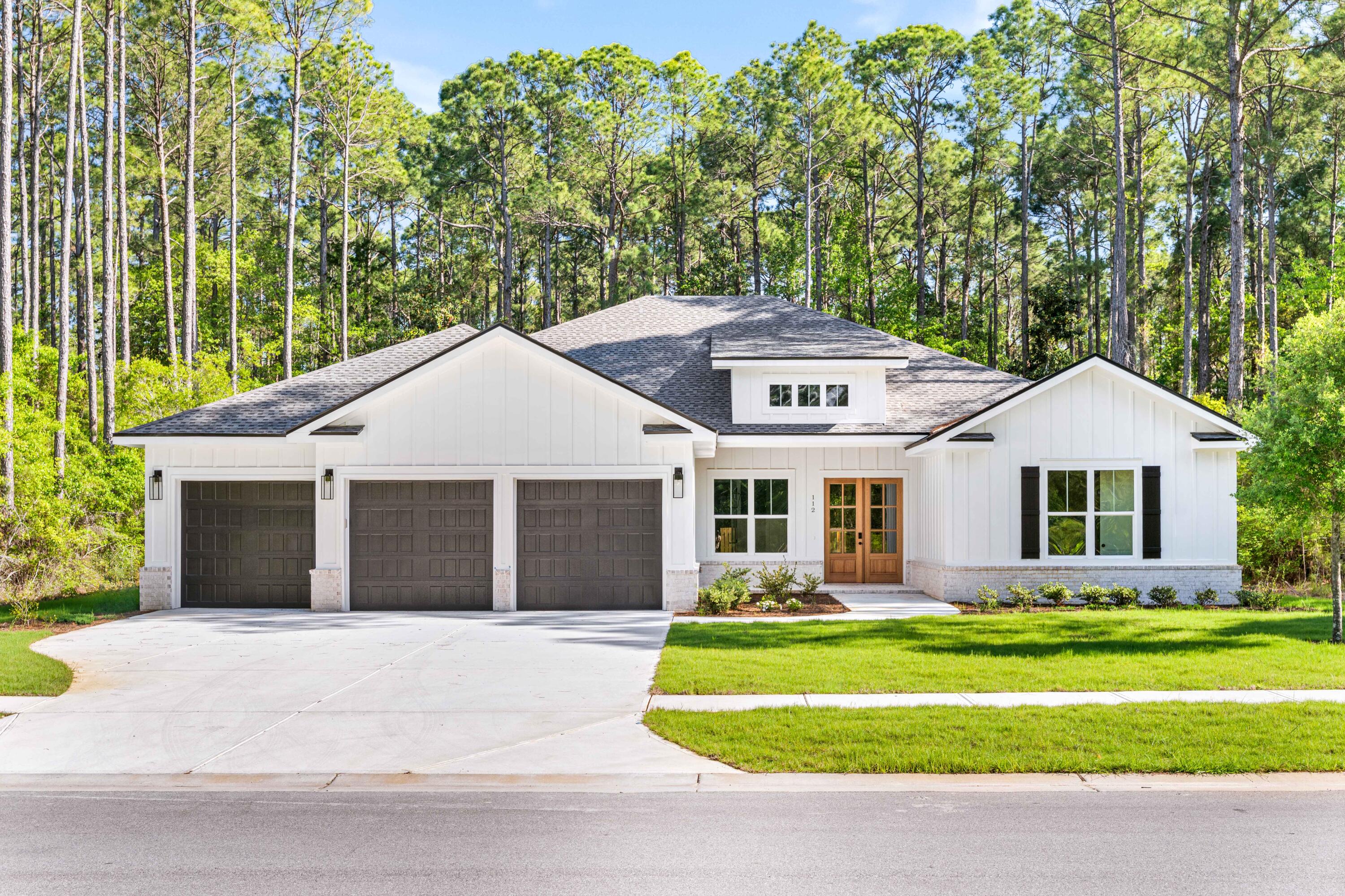 112 E Captain Fritz Way — photo