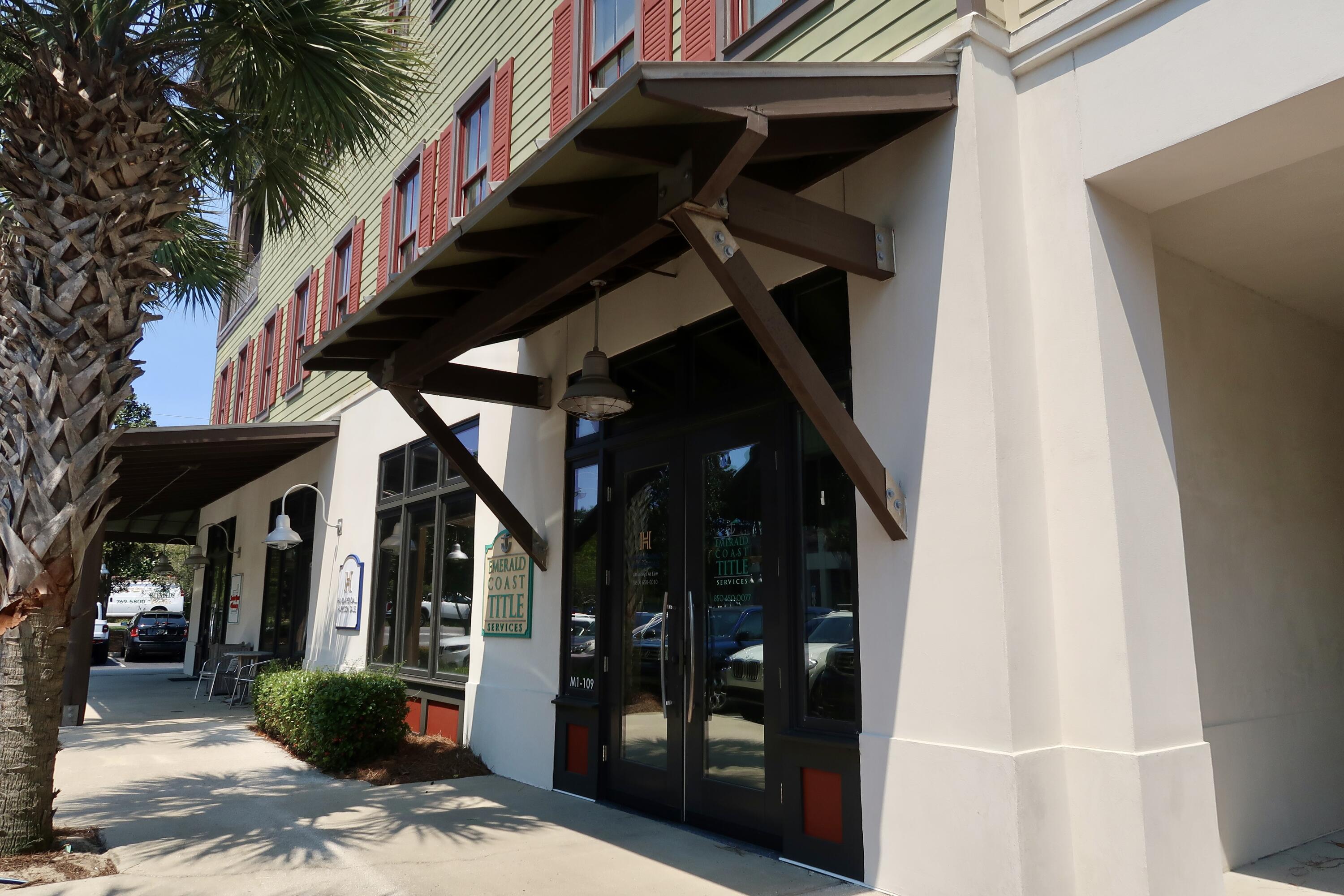 2050 W County Highway 30a #M1109 — photo