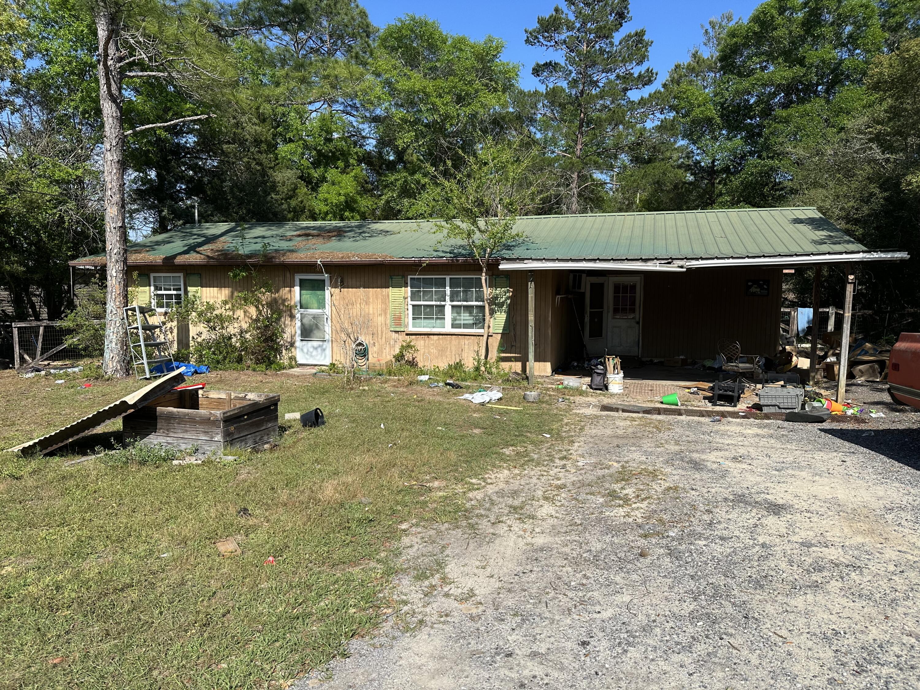 112 Pansy Lane — photo