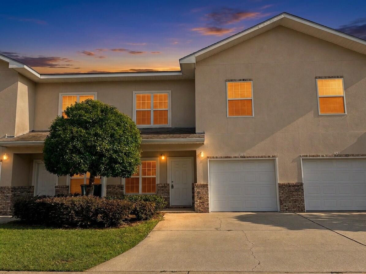 1490 Bentley Circle — photo