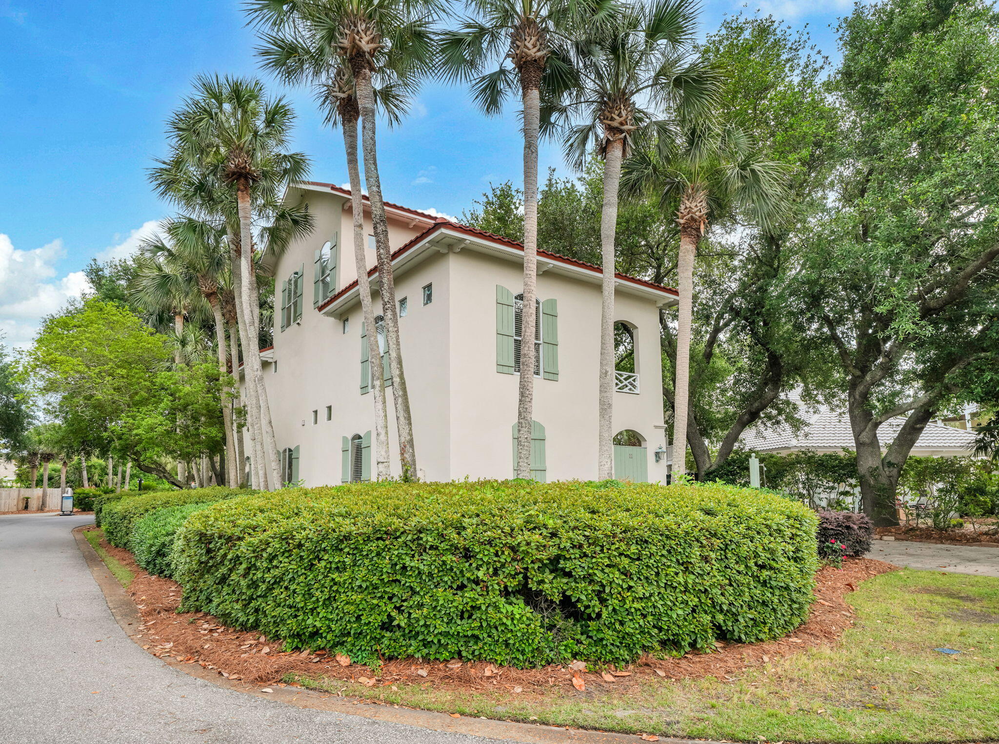 11 Topaz Cove — photo