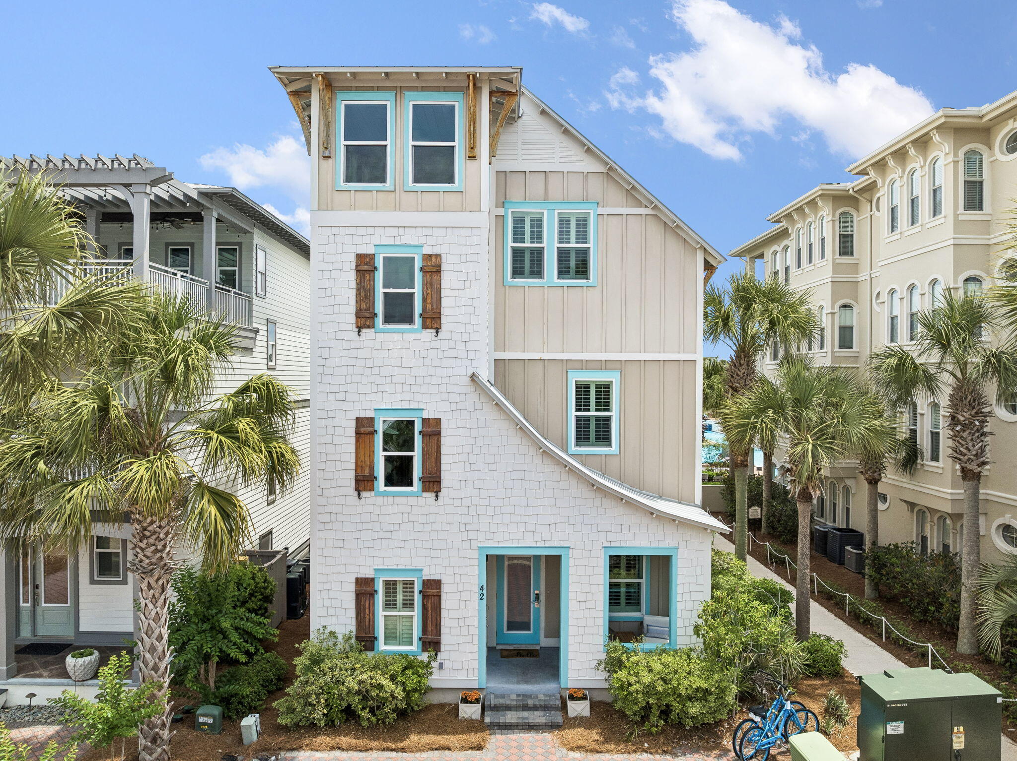 42 W Seacrest Beach Boulevard — photo