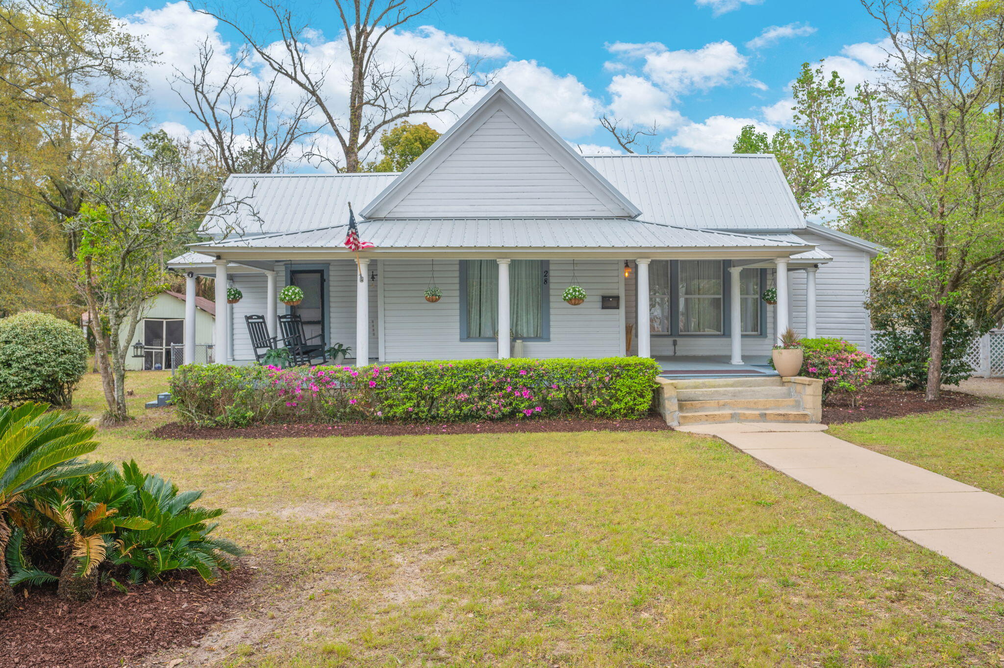 28 E Live Oak Avenue — photo