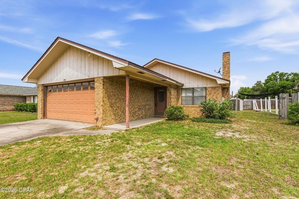7775 Betty Louise Drive — photo