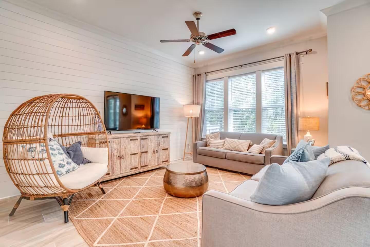 146 E Pine Lands Loop Unit B — photo