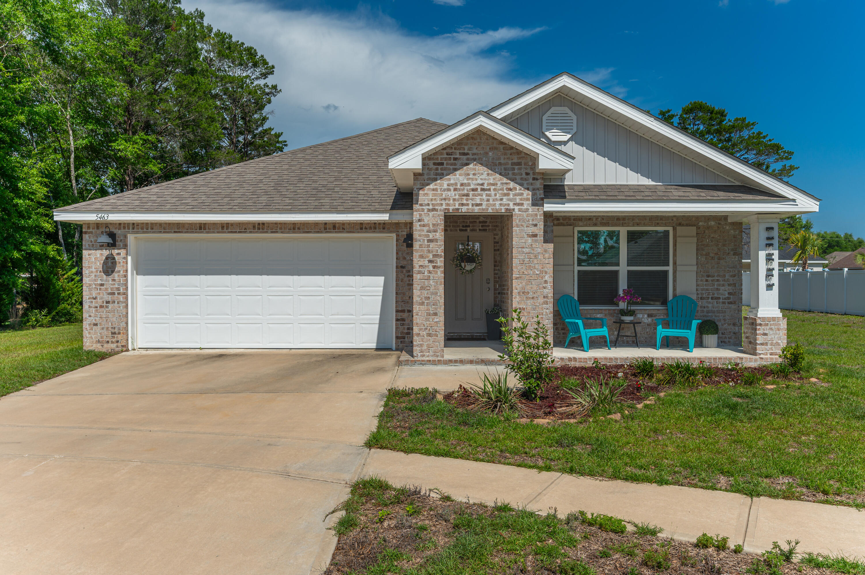 5463 Jenee Court — photo