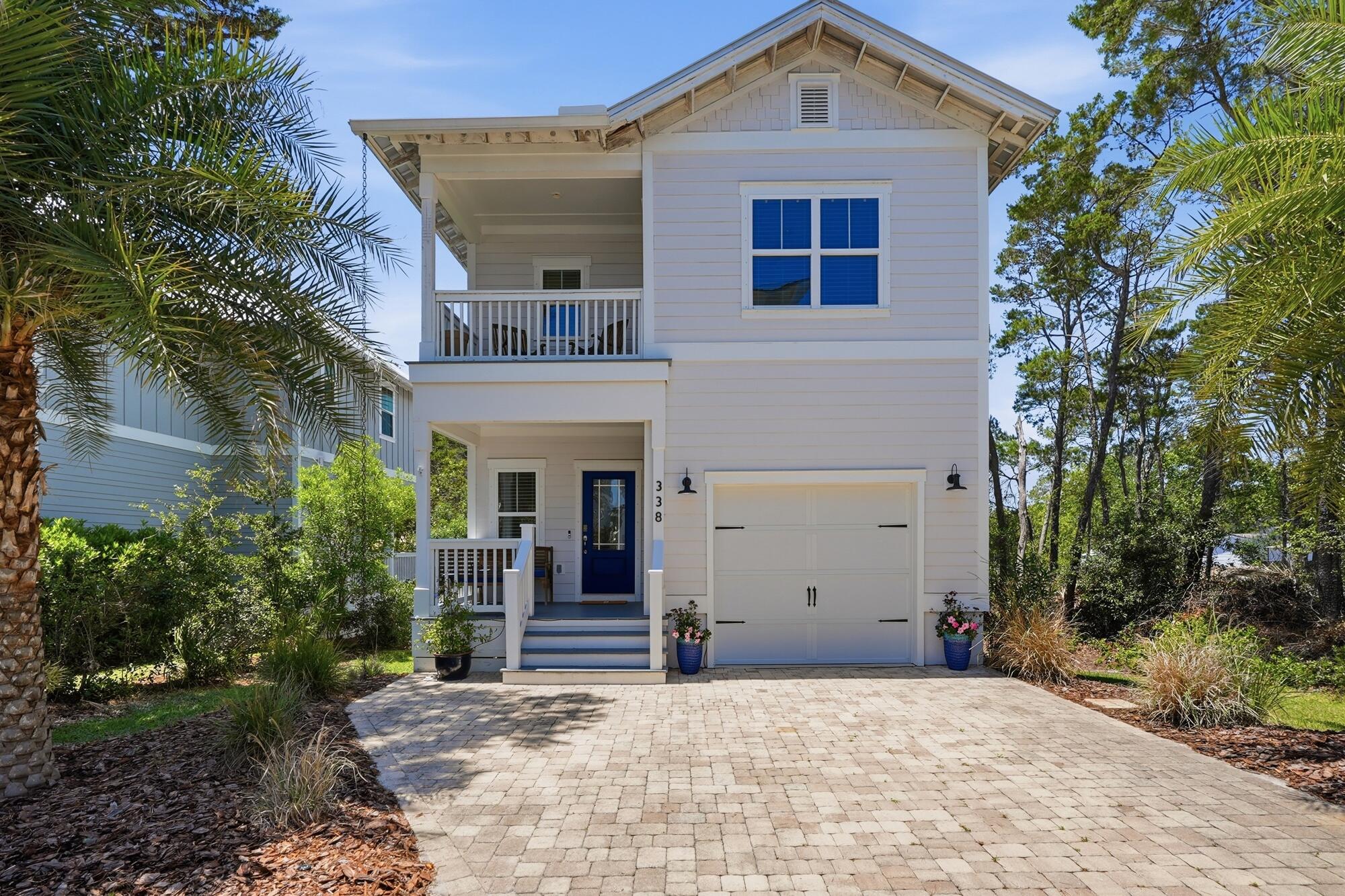 338 Grande Pointe Circle — photo