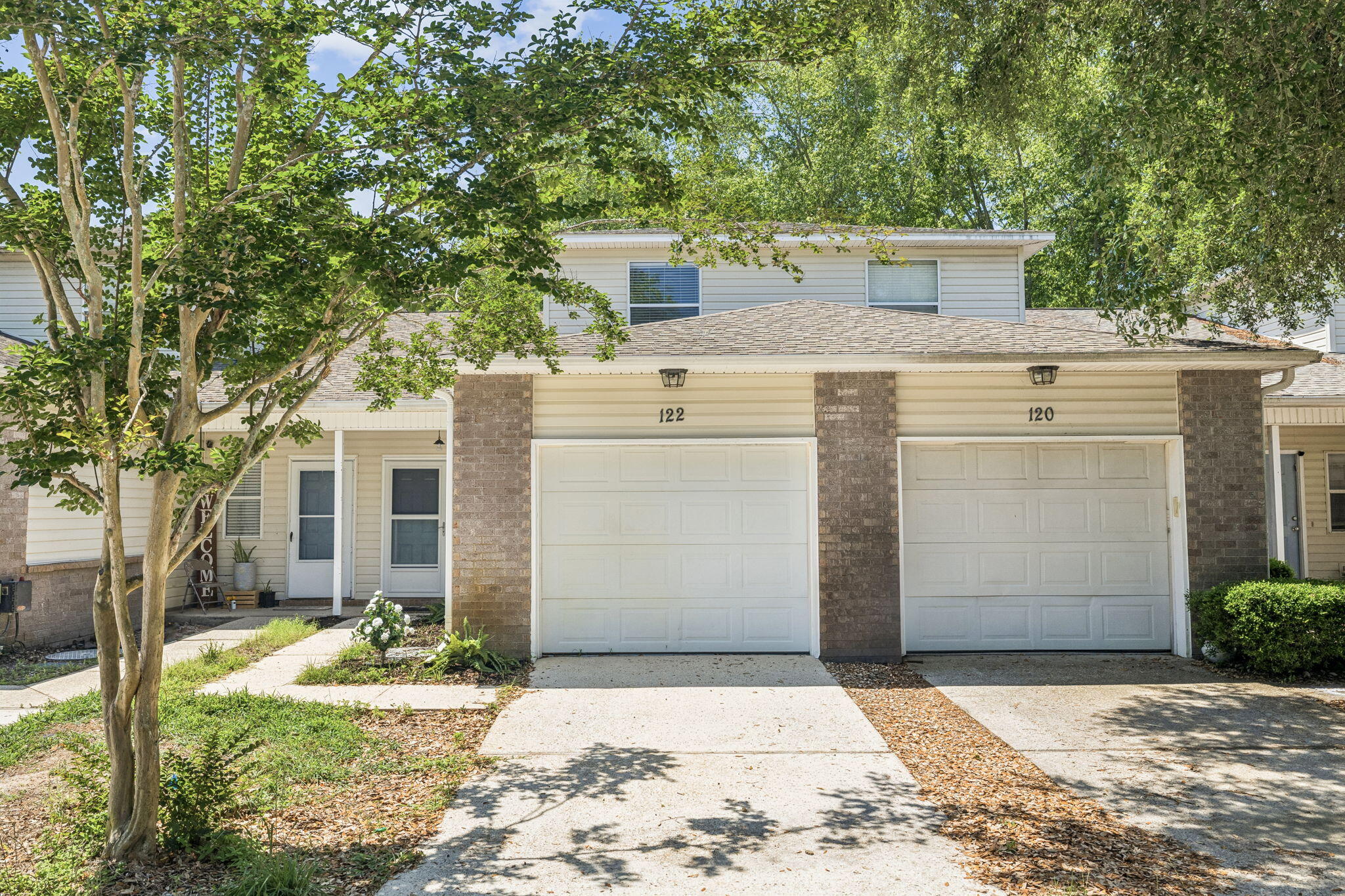 122 Dolphin Road Unit 3 — photo