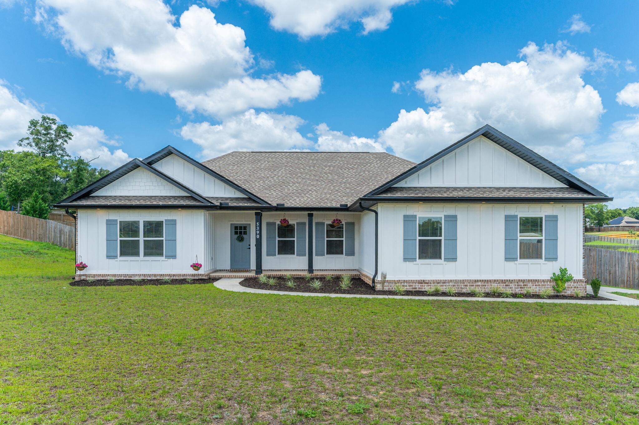 5390 Aidan Street — photo