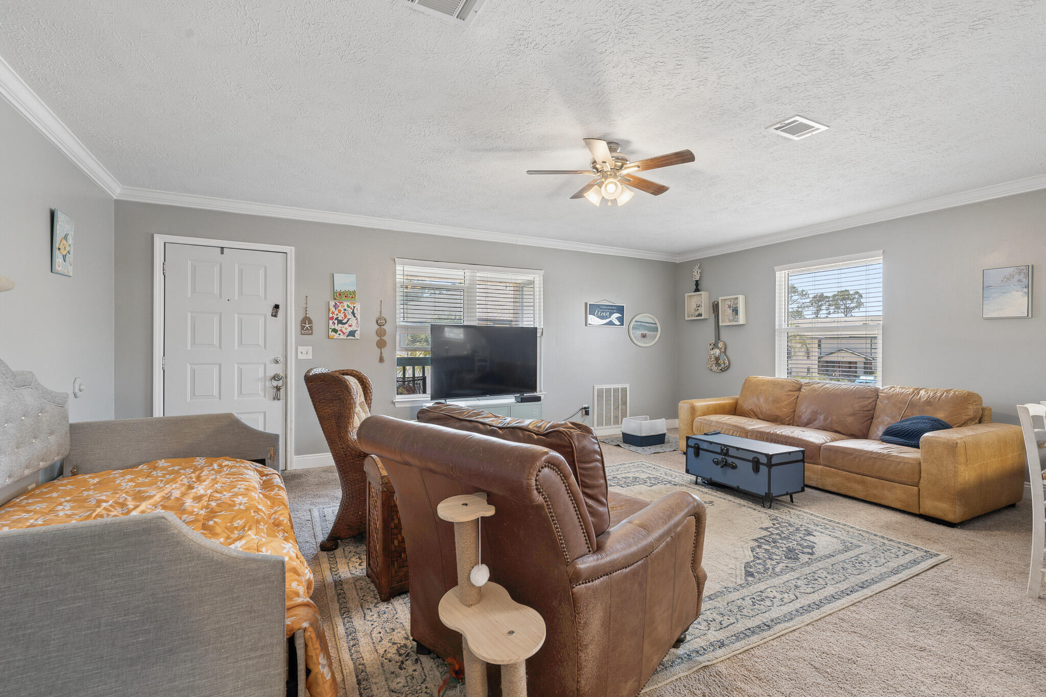 7813 N Lagoon Drive Unit 4G — photo