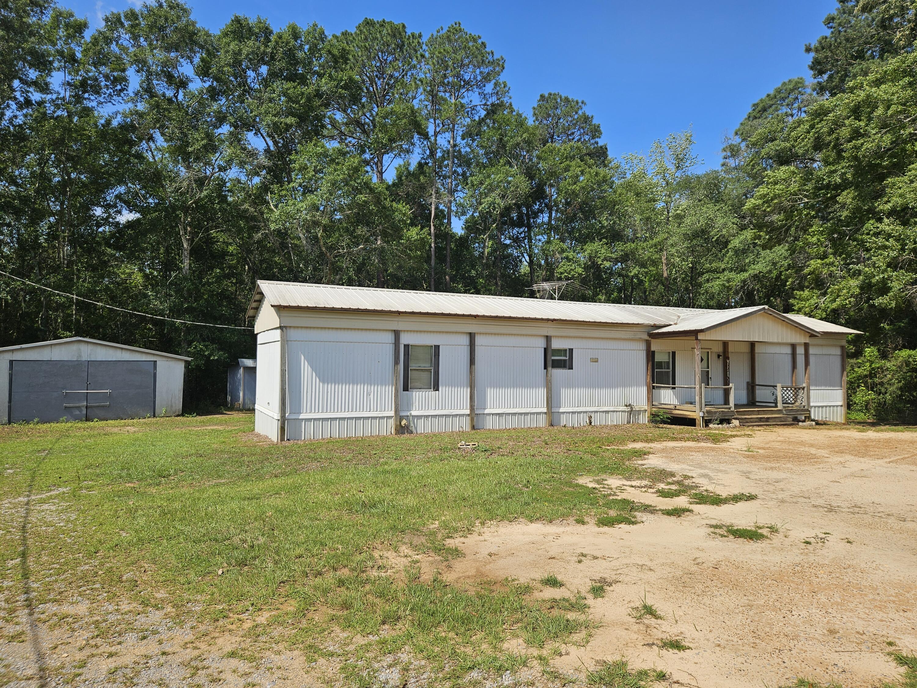 1710 Hwy 2 — photo