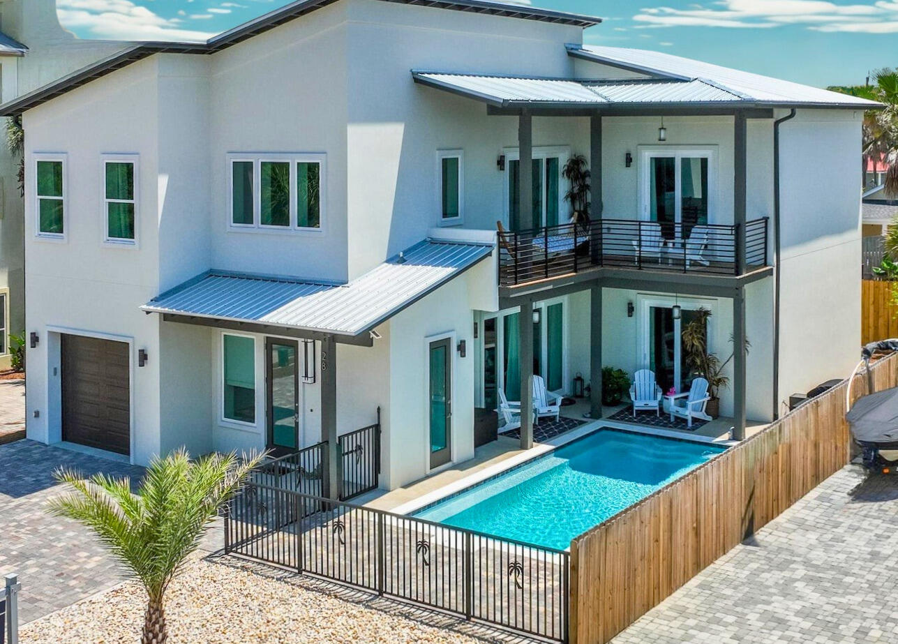 28 W Palm Beach Court — photo