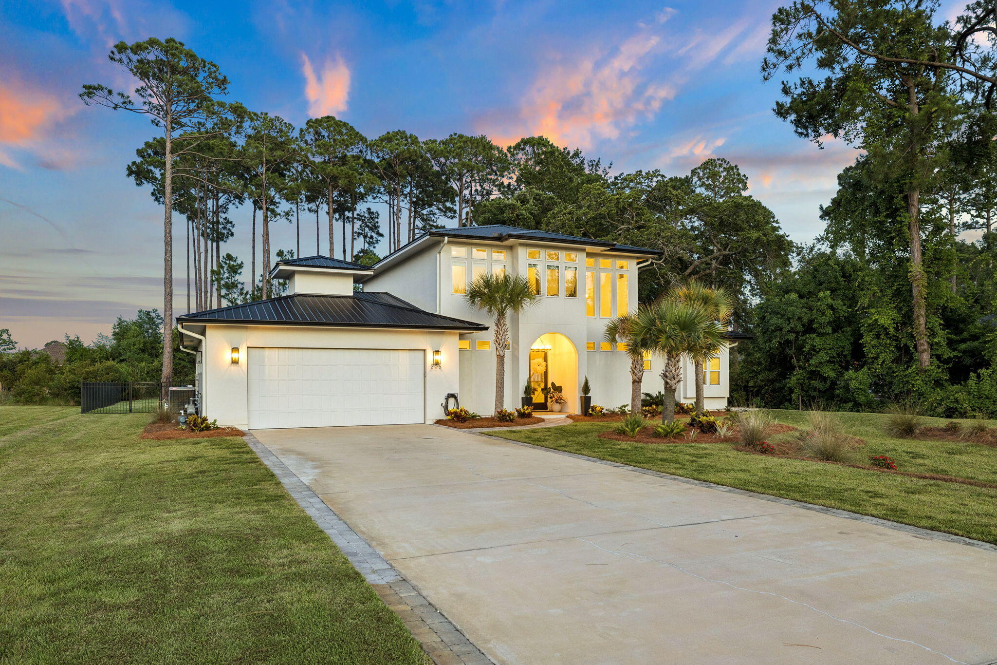 206 Driftwood Point Road — photo