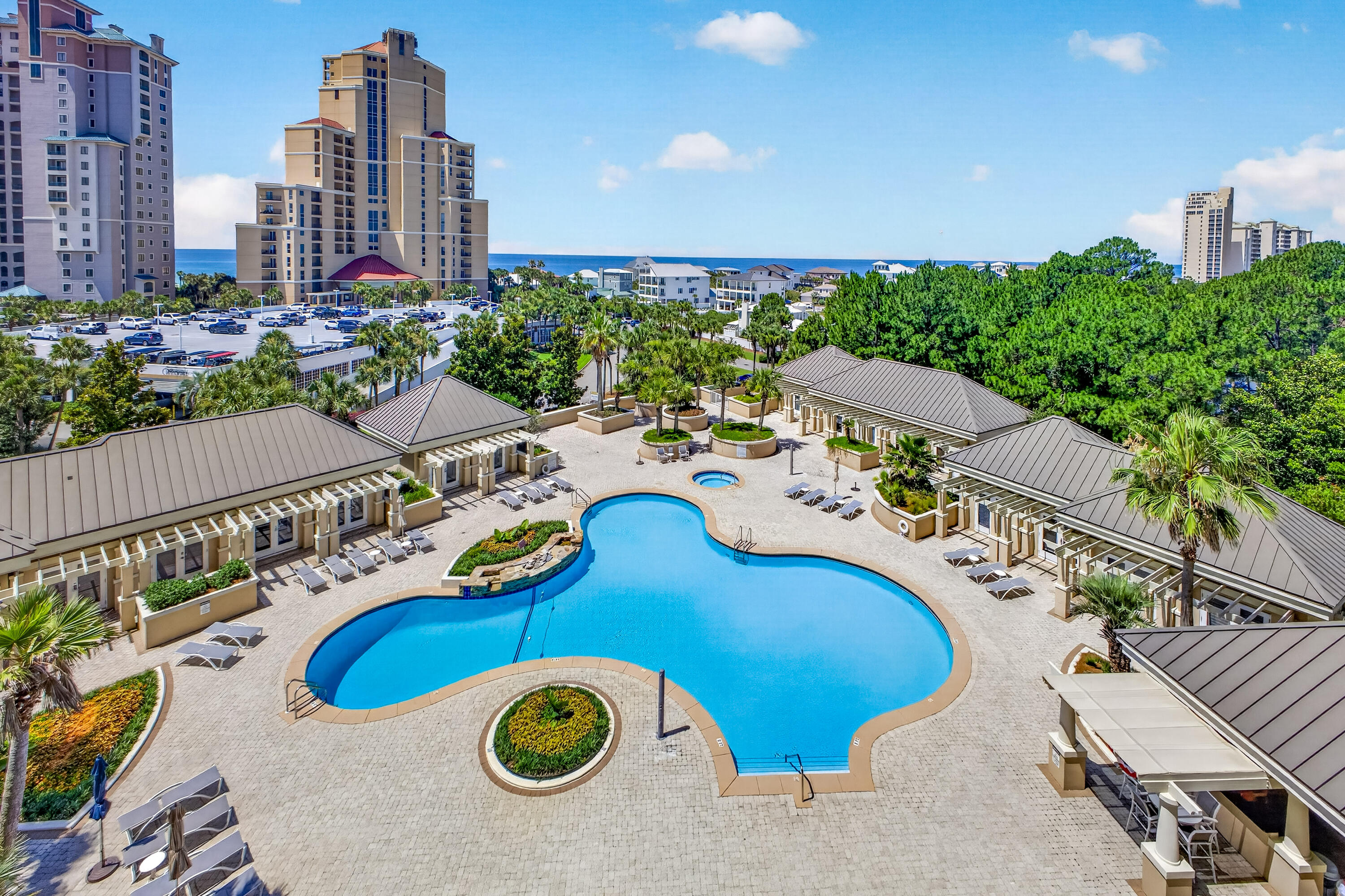 1 Beach Club Drive 604 — photo