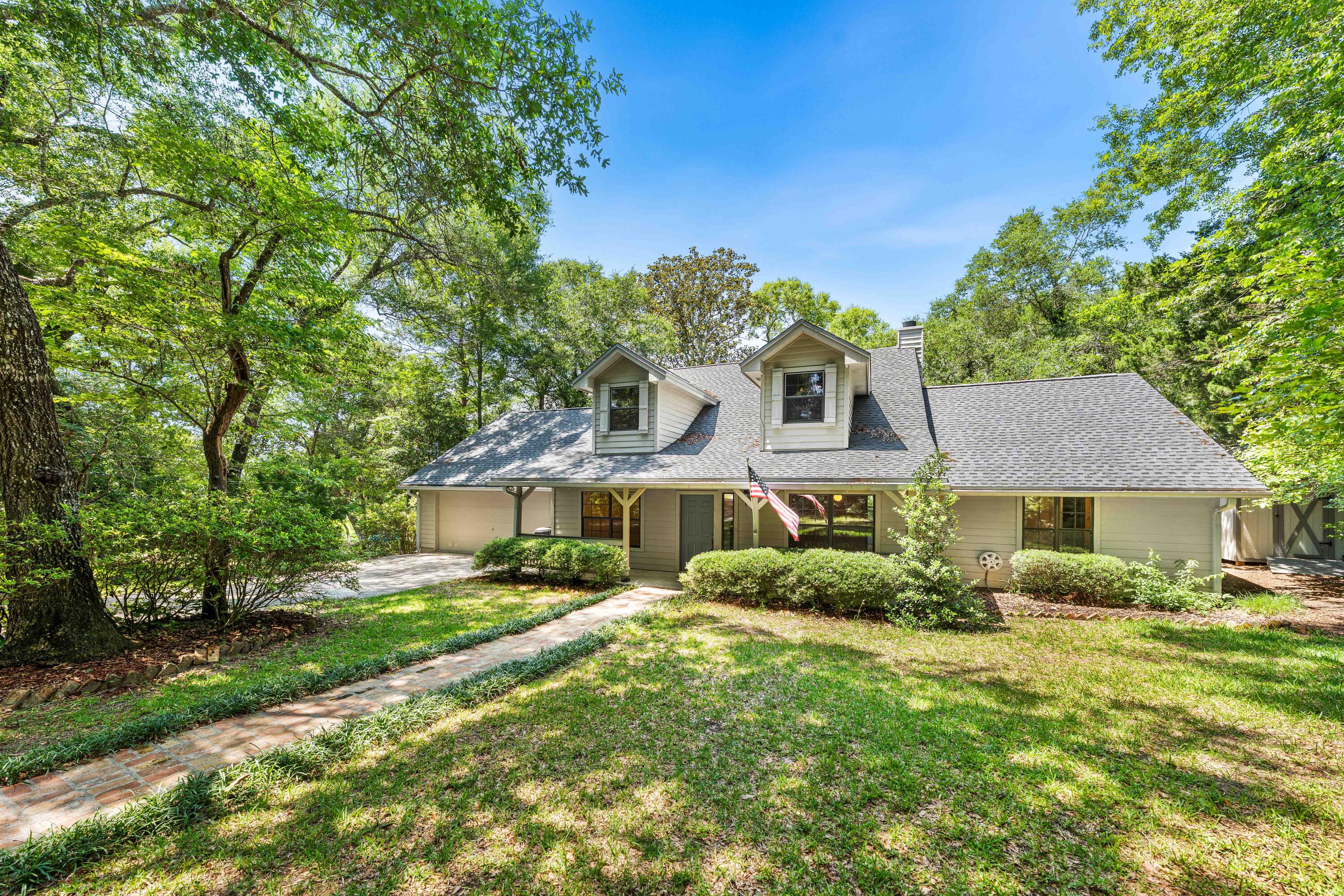 31 E Kathy Lane — photo