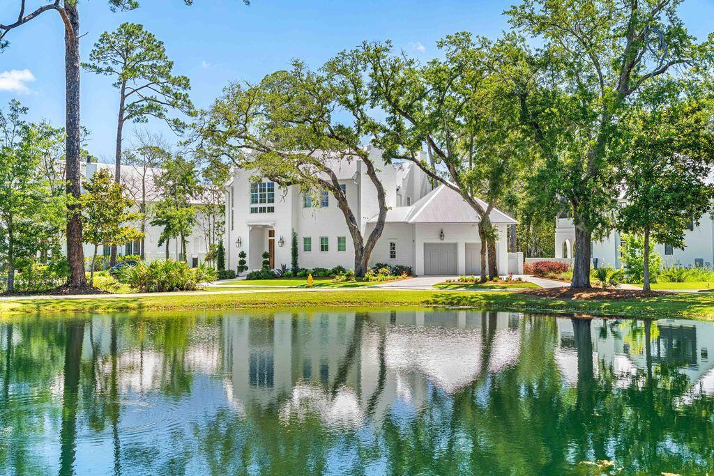 295 Churchill Oaks Drive — photo