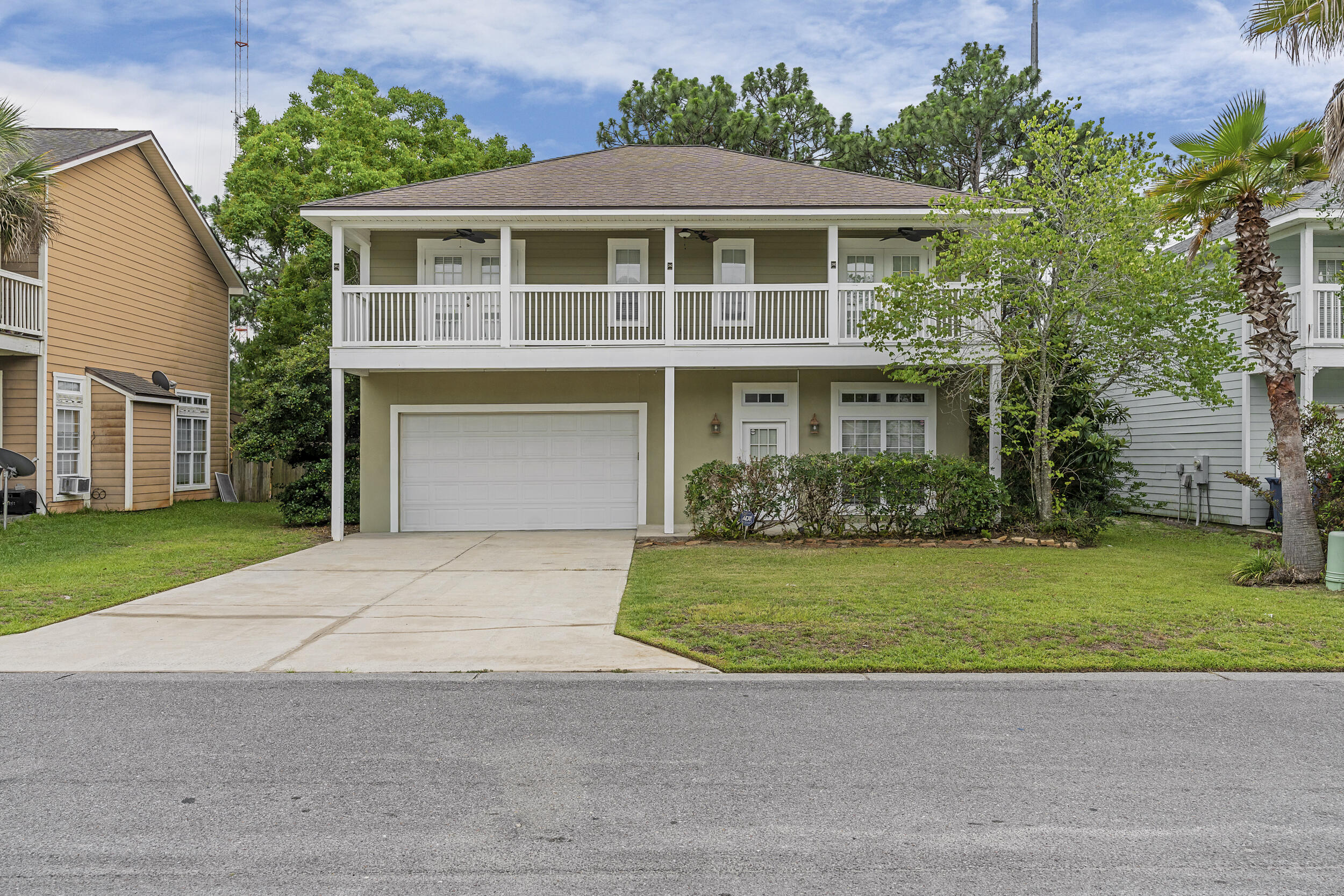 131 Rivercrest Circle — photo