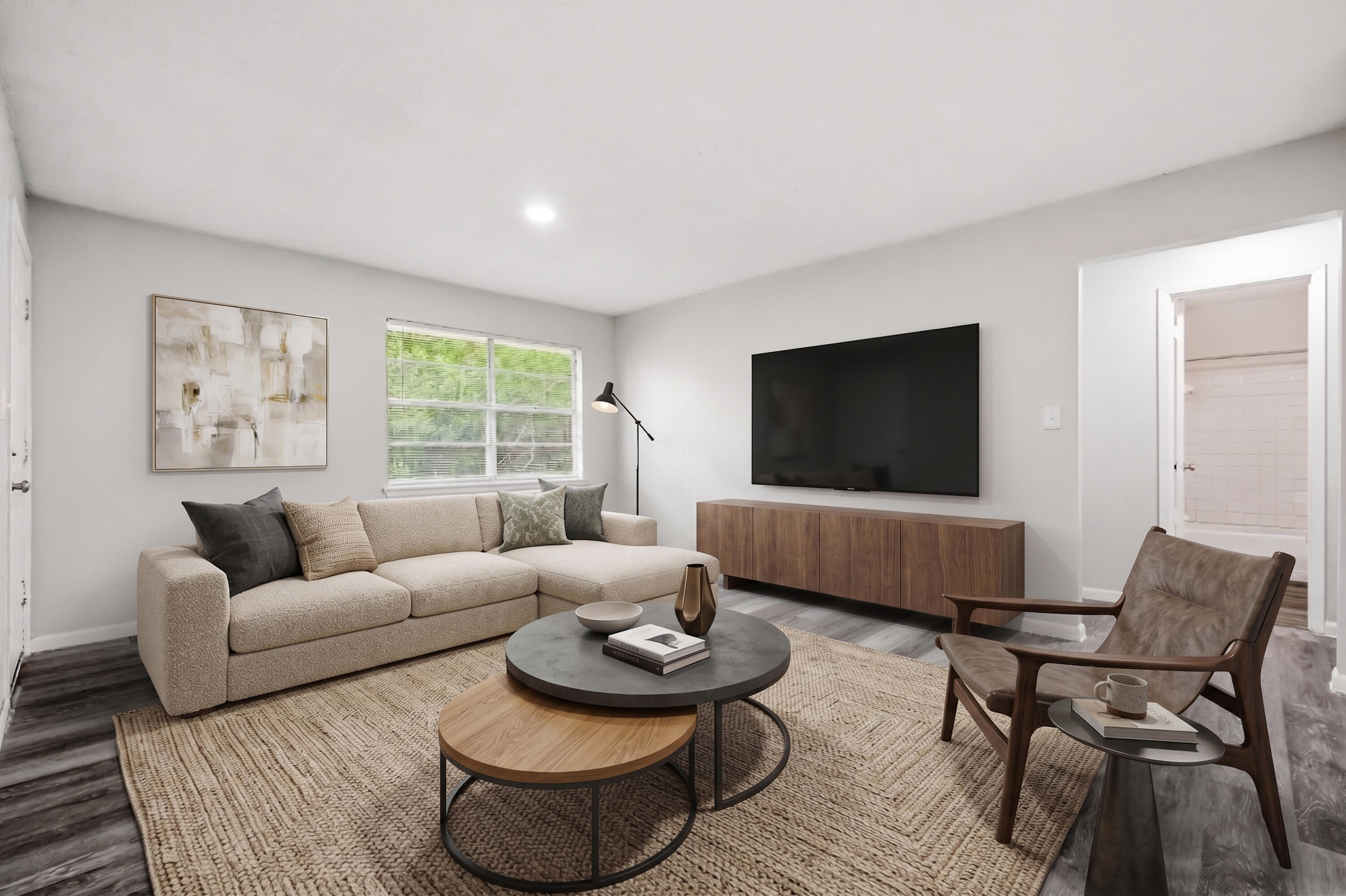 609 Colonial Drive 8 — photo