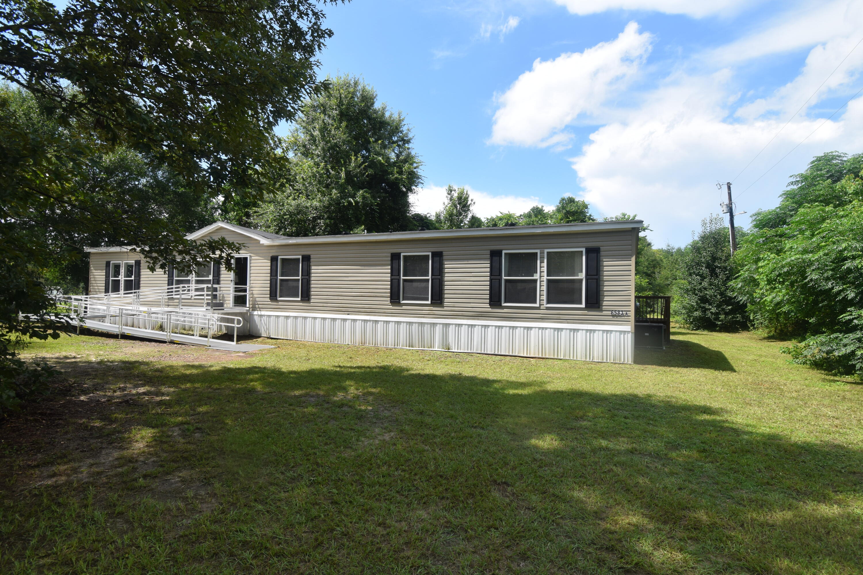 6583 Bill Lundy Road — photo