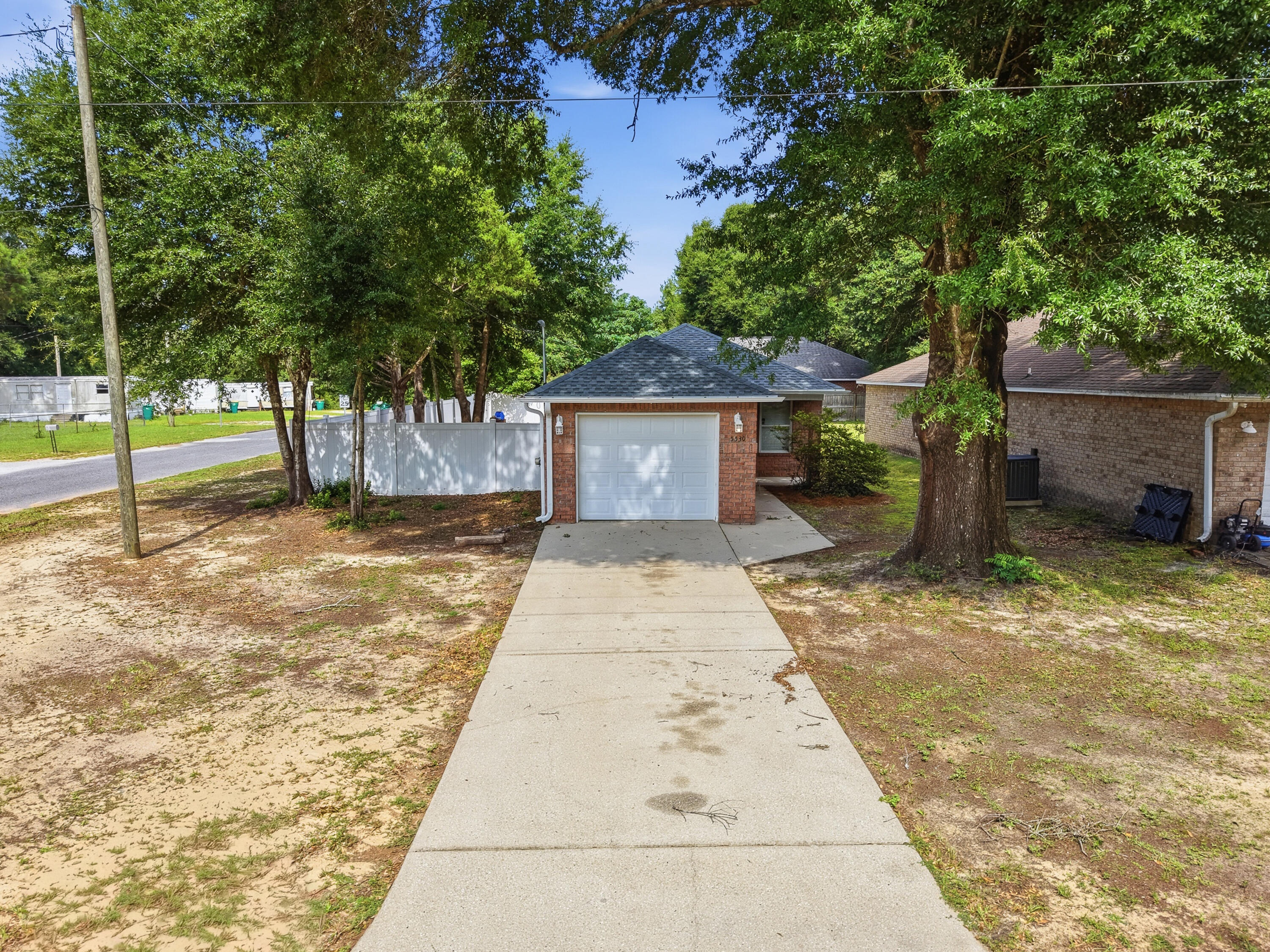 5530 Royal Street — photo