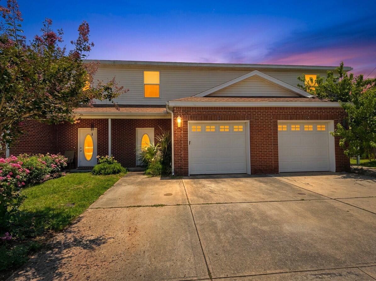 1014 Airport Road 121 — photo