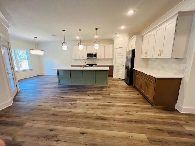 36 Madiera Drive — photo