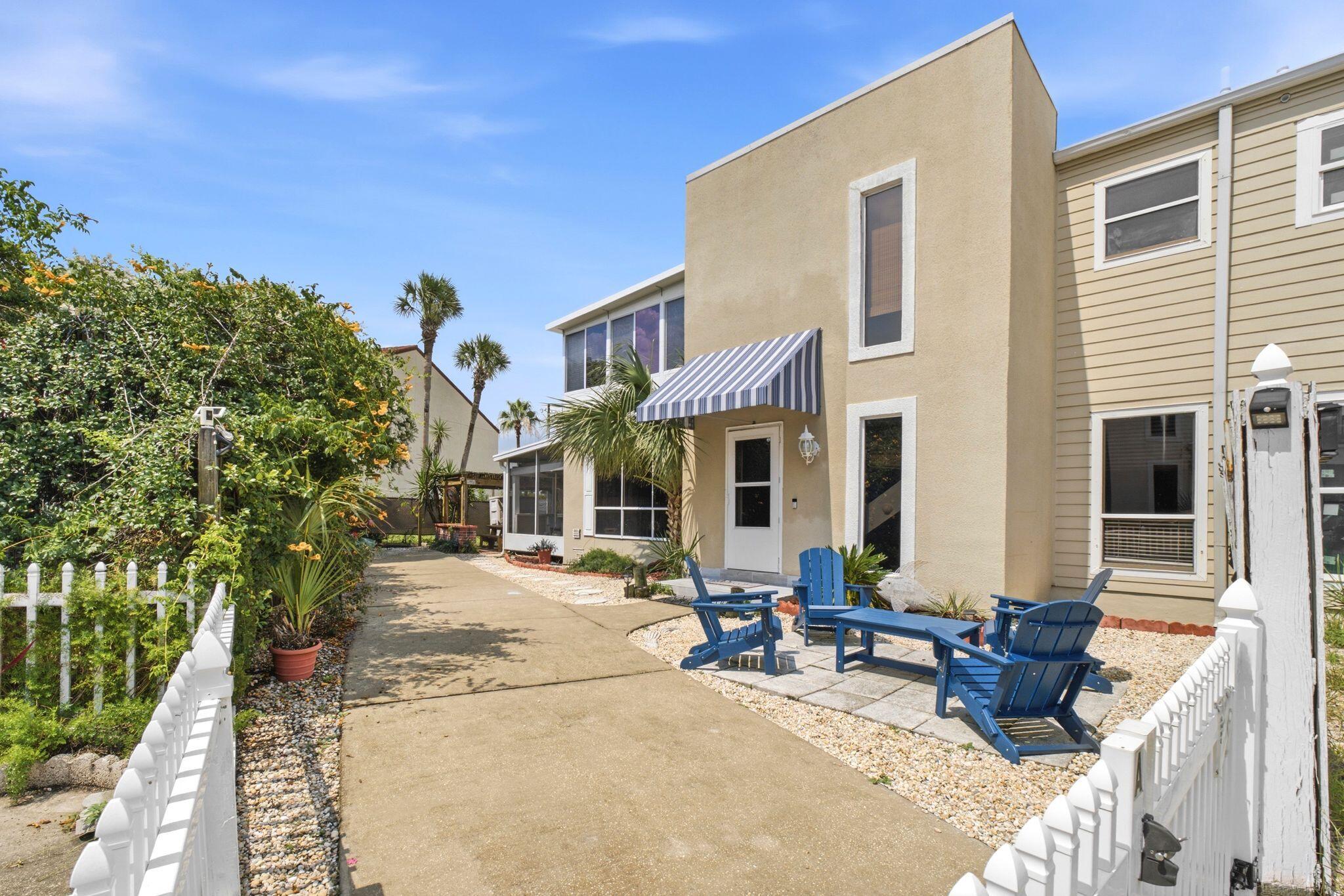 223 Angler Drive a — photo