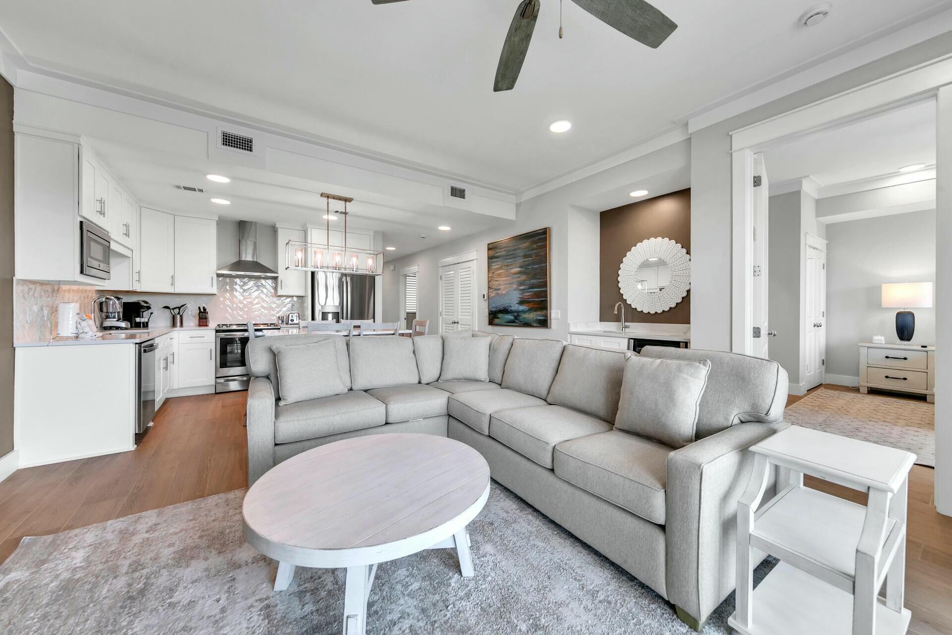 206 Henderson Resort Way 5103 — photo