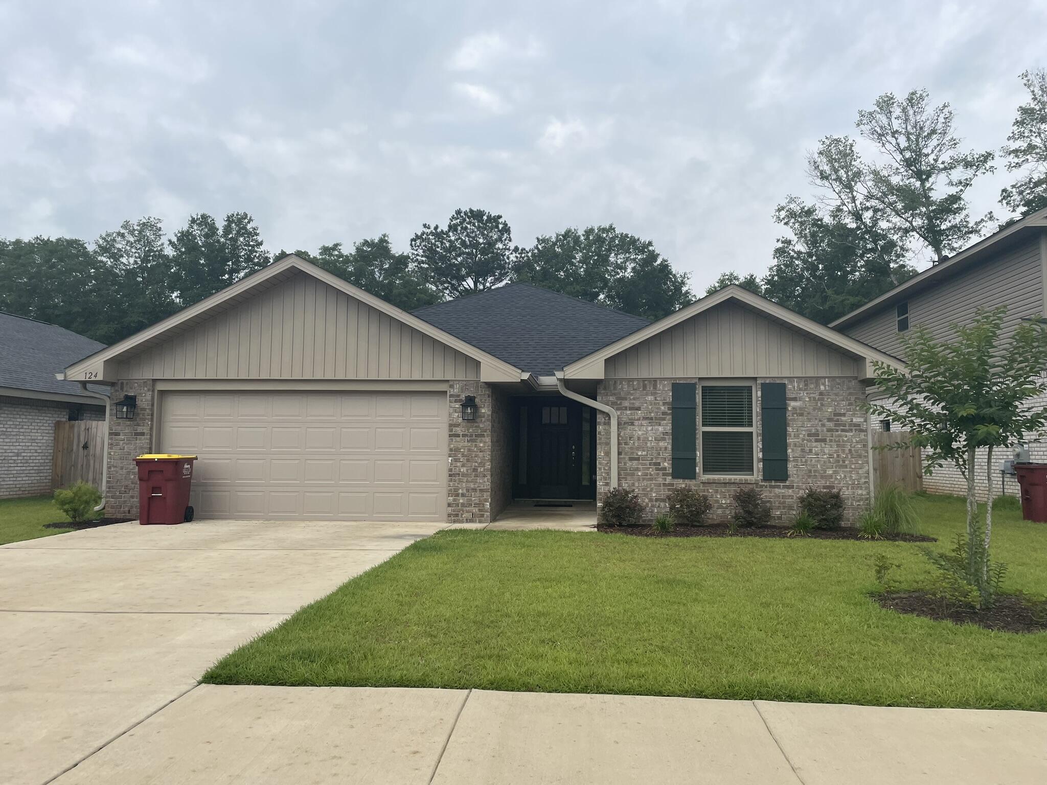 124 Ridgeway Circle — photo